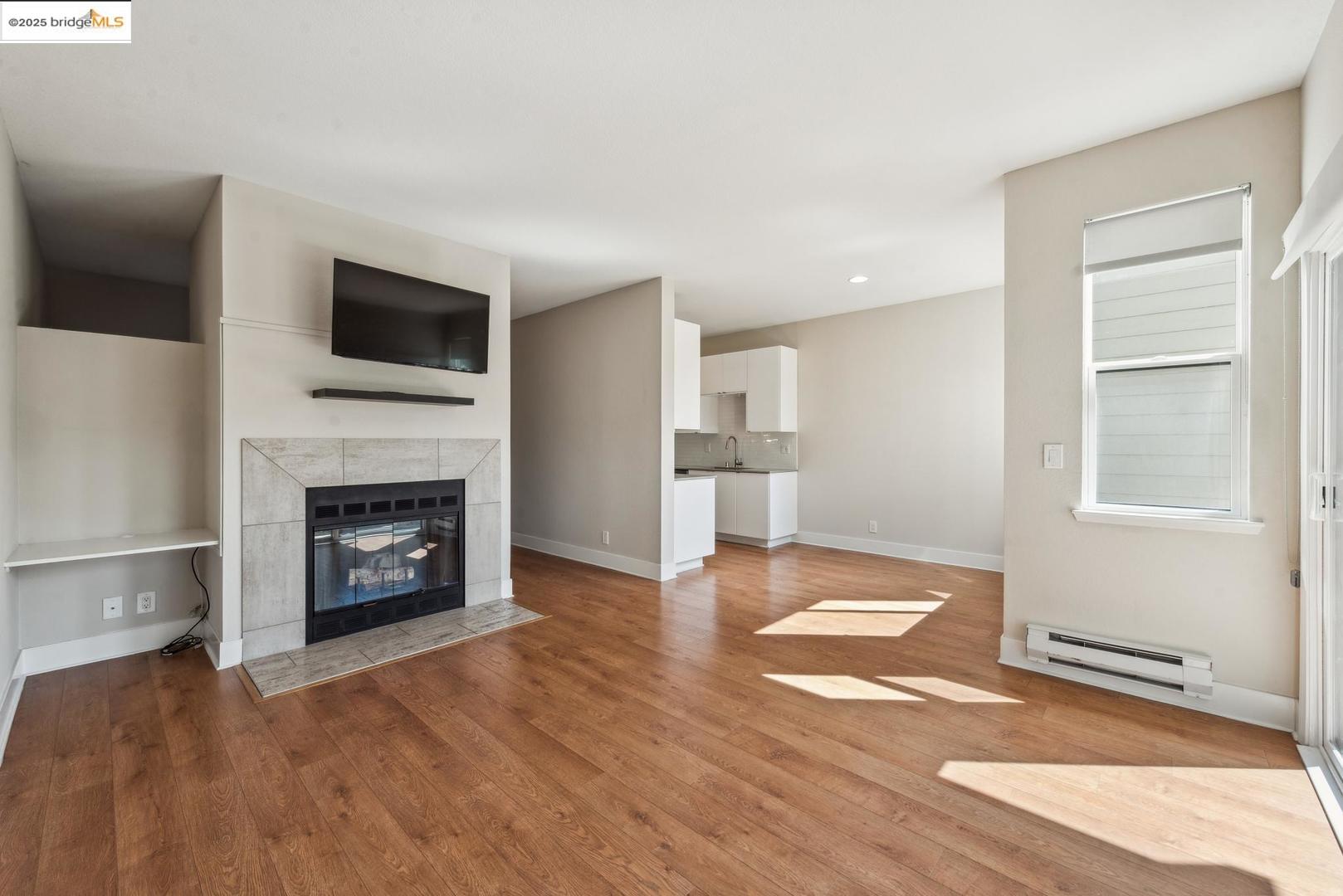 Photo #6: 41097365 Listing: Photo #6