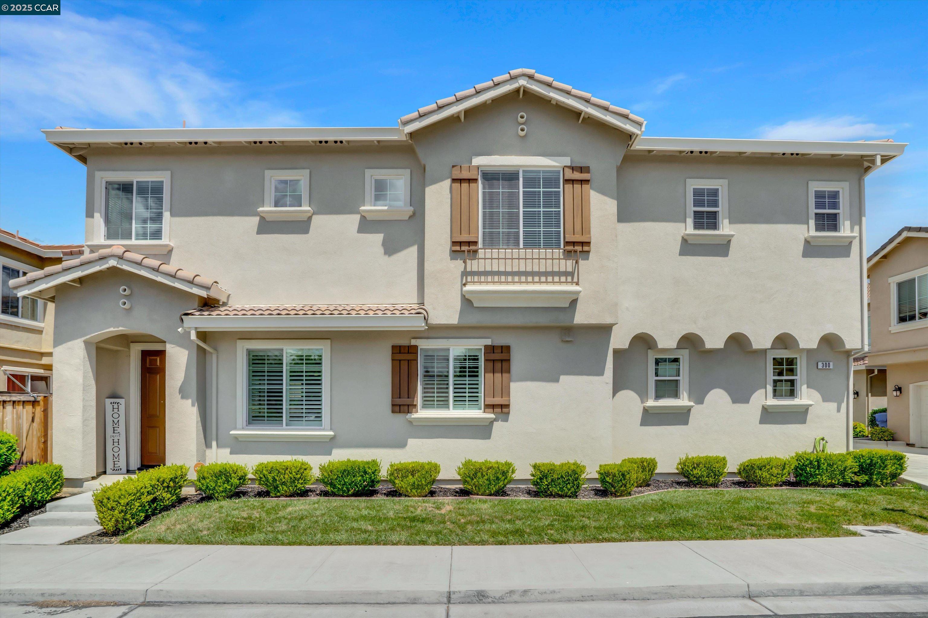 Detail Gallery Image 2 of 35 For 300 Alta St, Brentwood,  CA 94513 - 4 Beds | 2/1 Baths
