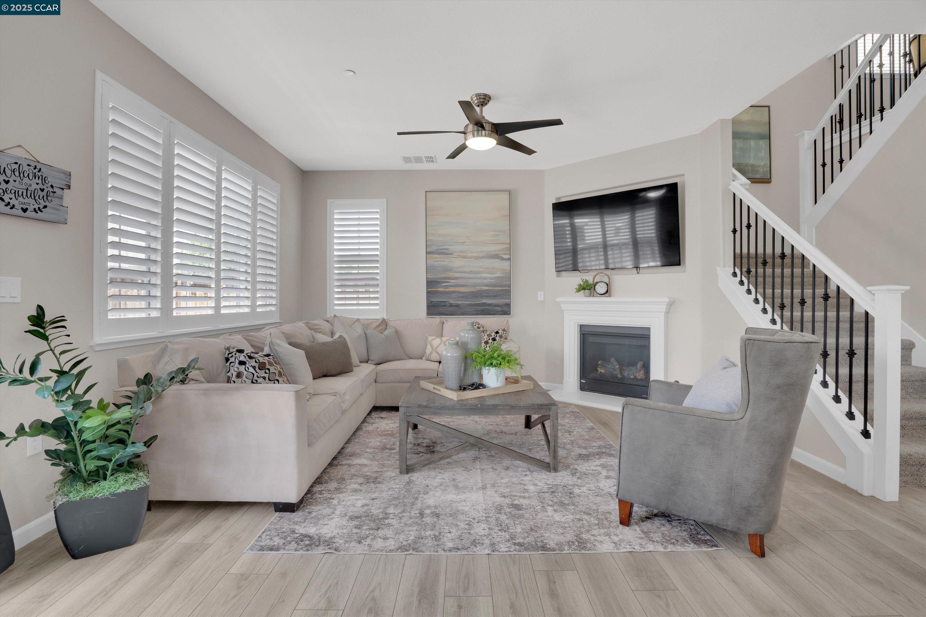 Detail Gallery Image 8 of 35 For 300 Alta St, Brentwood,  CA 94513 - 4 Beds | 2/1 Baths