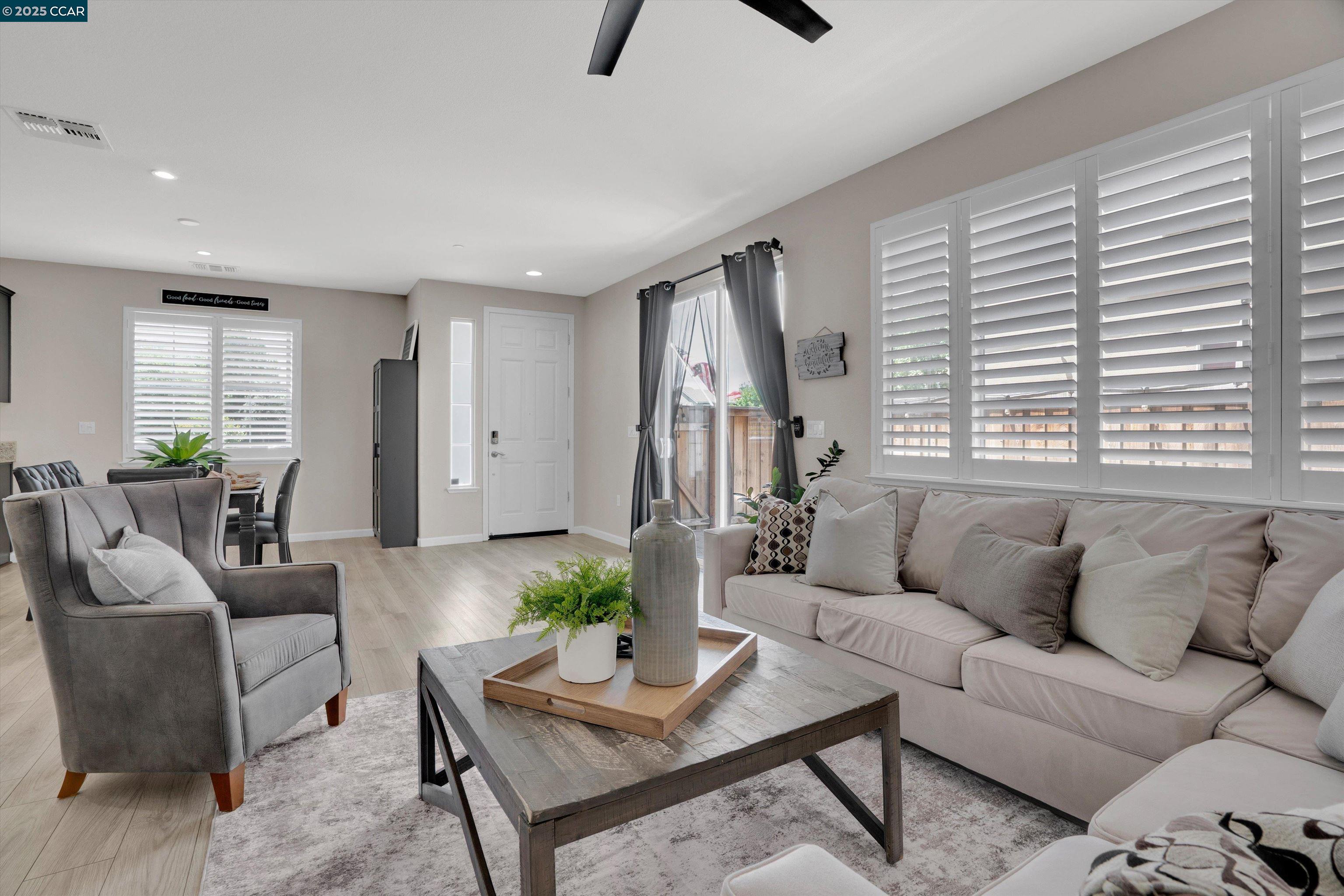 Detail Gallery Image 9 of 35 For 300 Alta St, Brentwood,  CA 94513 - 4 Beds | 2/1 Baths