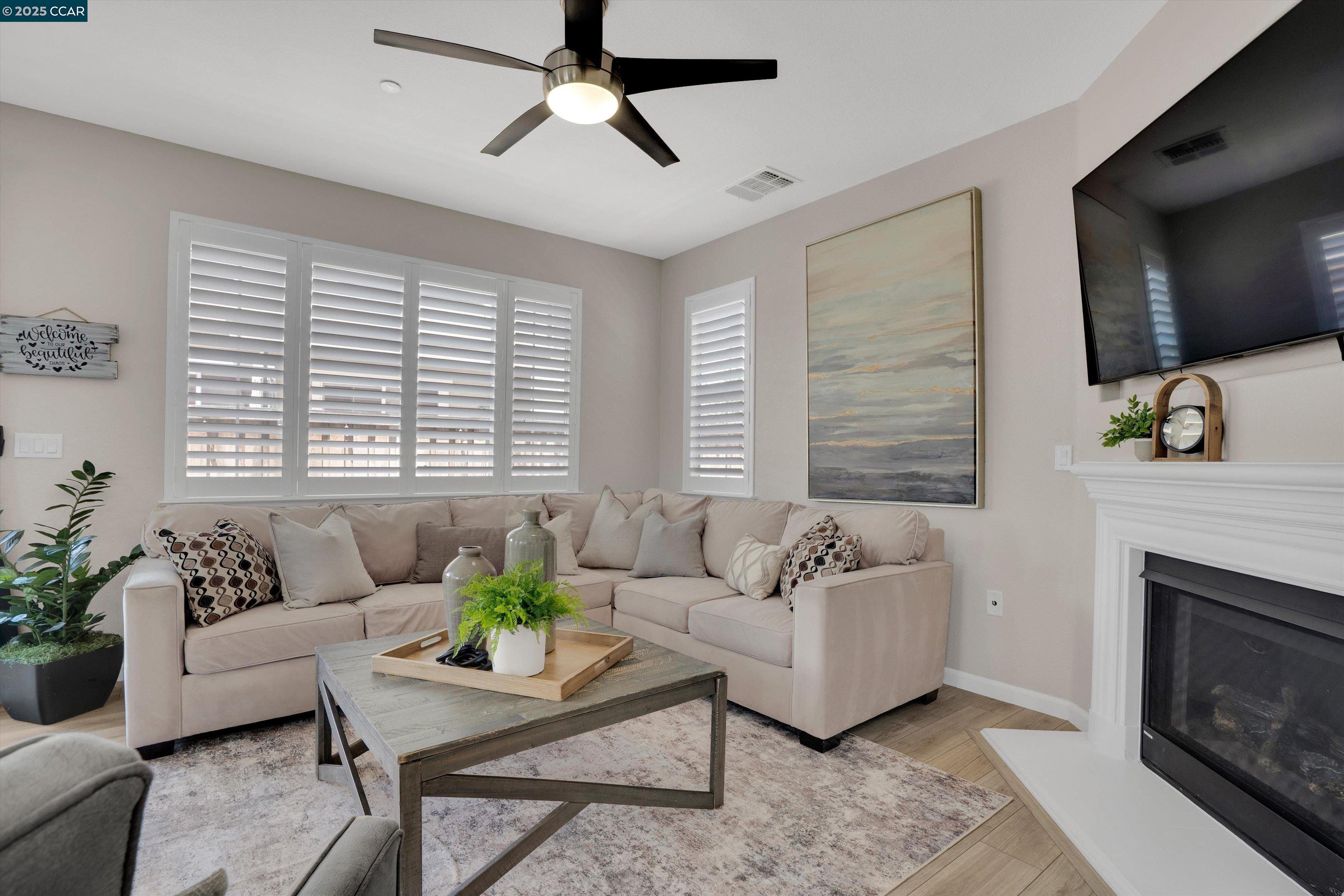 Detail Gallery Image 10 of 35 For 300 Alta St, Brentwood,  CA 94513 - 4 Beds | 2/1 Baths