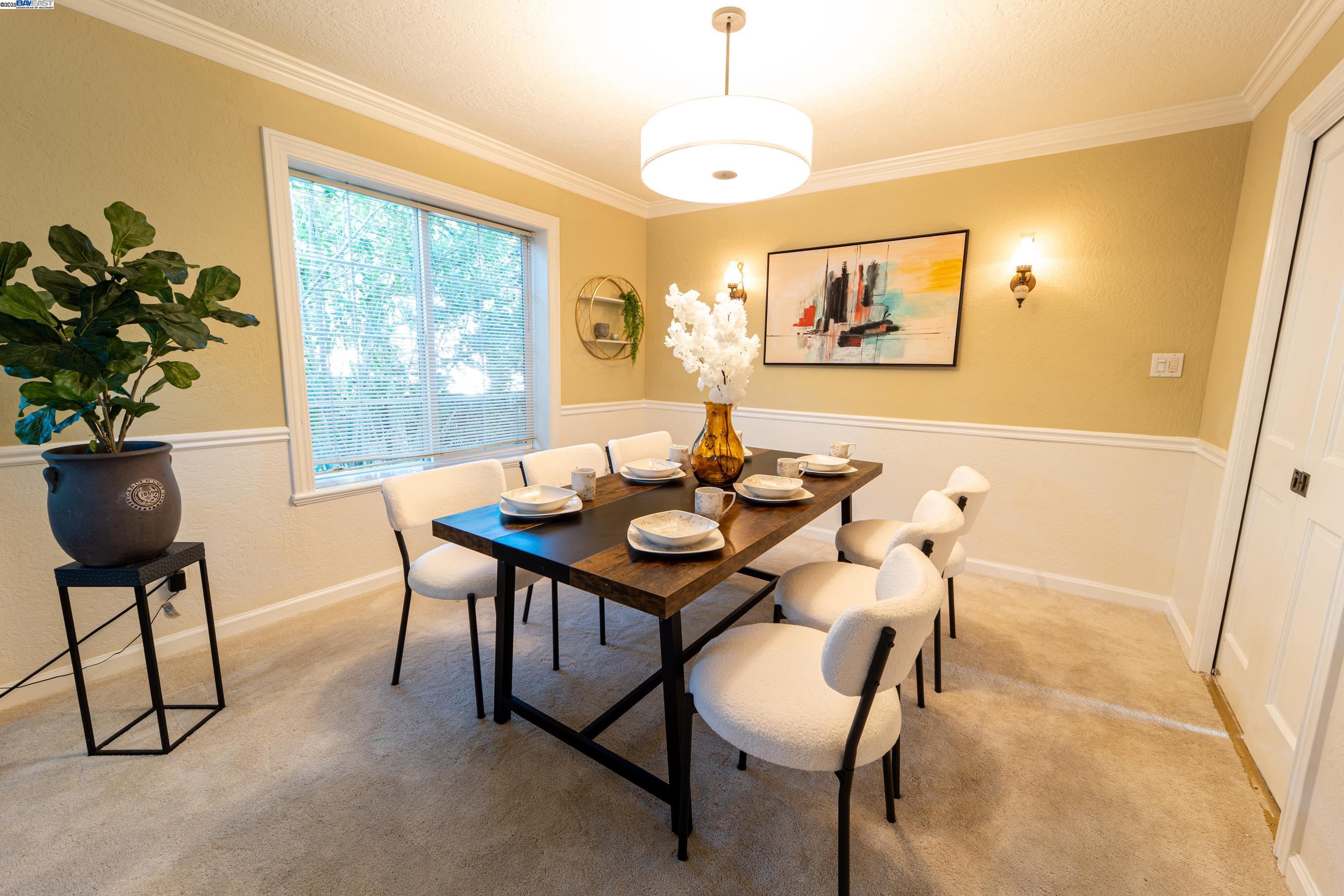 Detail Gallery Image 9 of 36 For 4381 James Ave, Castro Valley,  CA 94546 - 4 Beds | 2 Baths