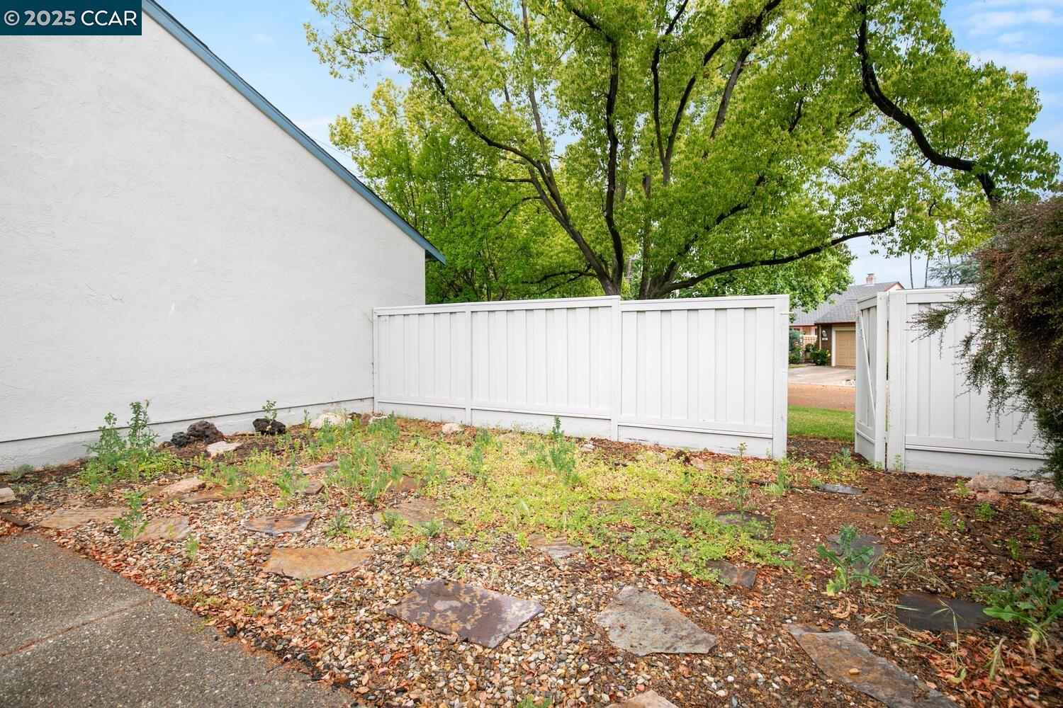 Photo #21: 41097371 Listing: Photo #21