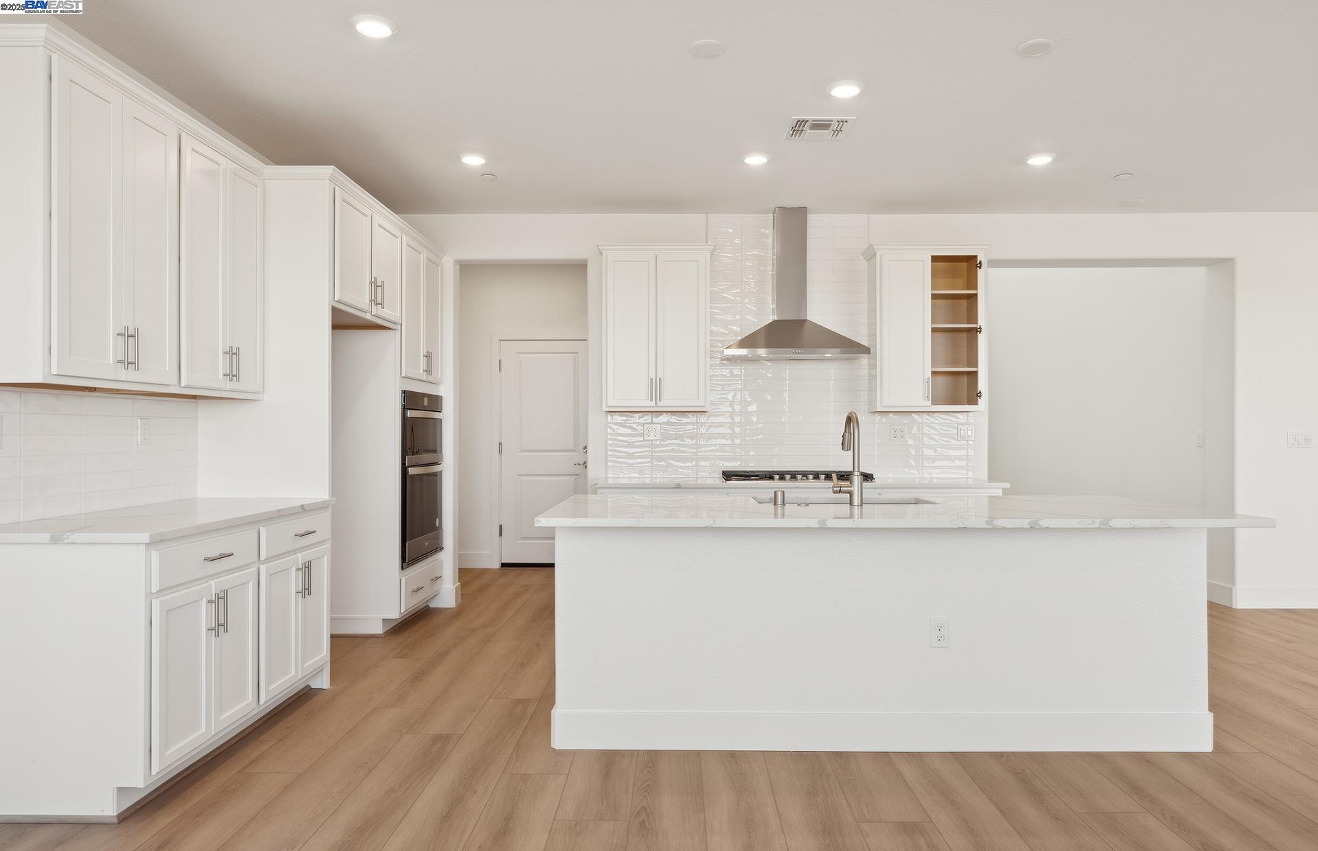 Detail Gallery Image 13 of 60 For 1150 Bradbury Dr, Discovery Bay,  CA 94505 - 5 Beds | 35 Baths