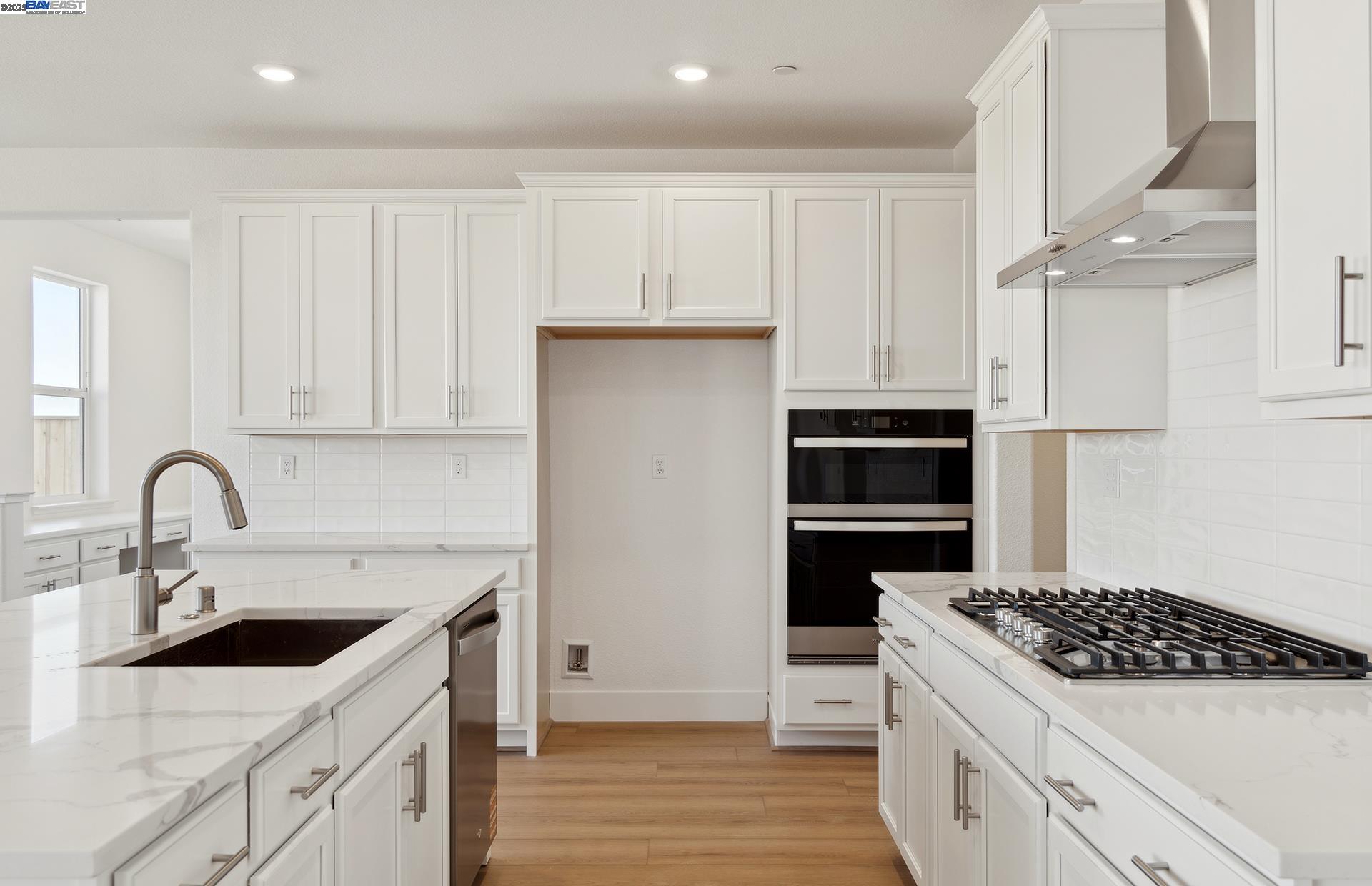 Detail Gallery Image 21 of 60 For 1150 Bradbury Dr, Discovery Bay,  CA 94505 - 5 Beds | 35 Baths