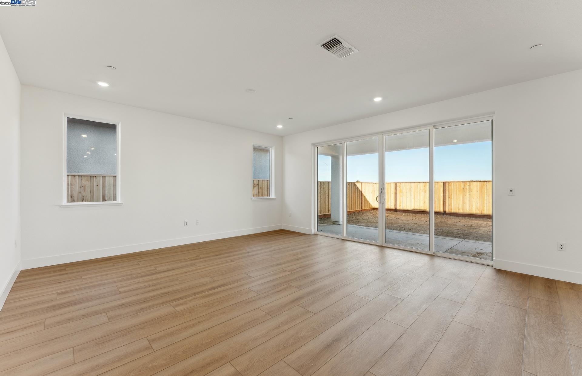 Detail Gallery Image 25 of 60 For 1150 Bradbury Dr, Discovery Bay,  CA 94505 - 5 Beds | 35 Baths