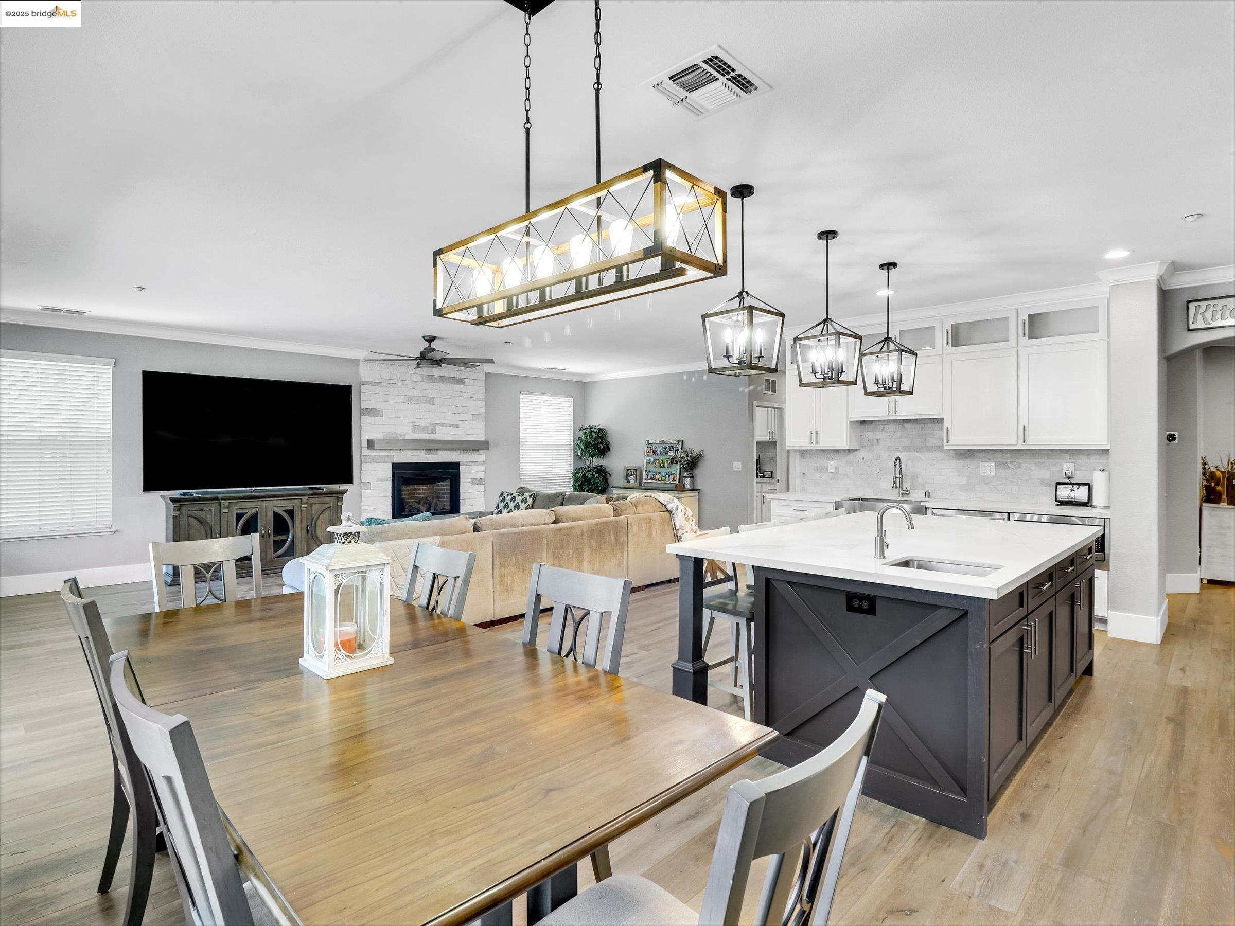 Detail Gallery Image 16 of 53 For 1109 San Donato Ct, Brentwood,  CA 94513 - 3 Beds | 2/1 Baths