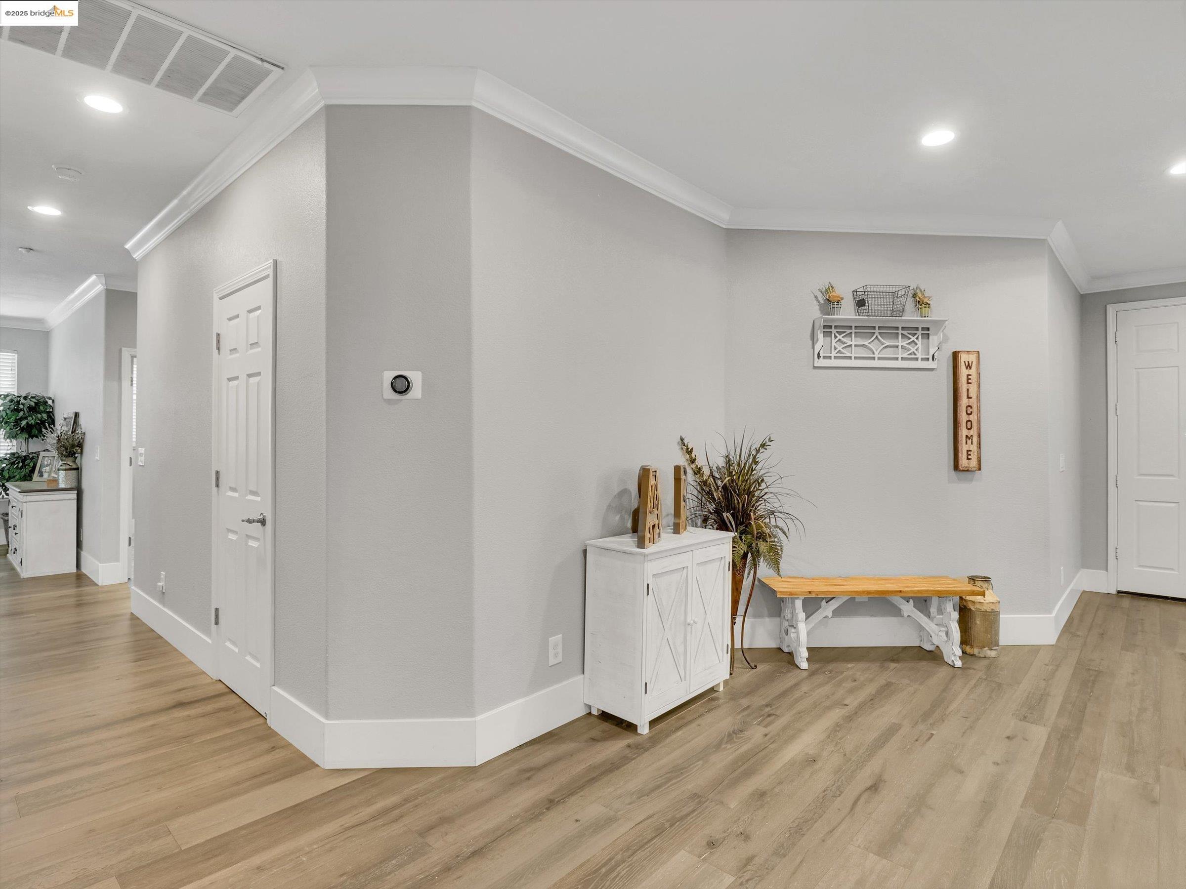 Detail Gallery Image 8 of 53 For 1109 San Donato Ct, Brentwood,  CA 94513 - 3 Beds | 2/1 Baths