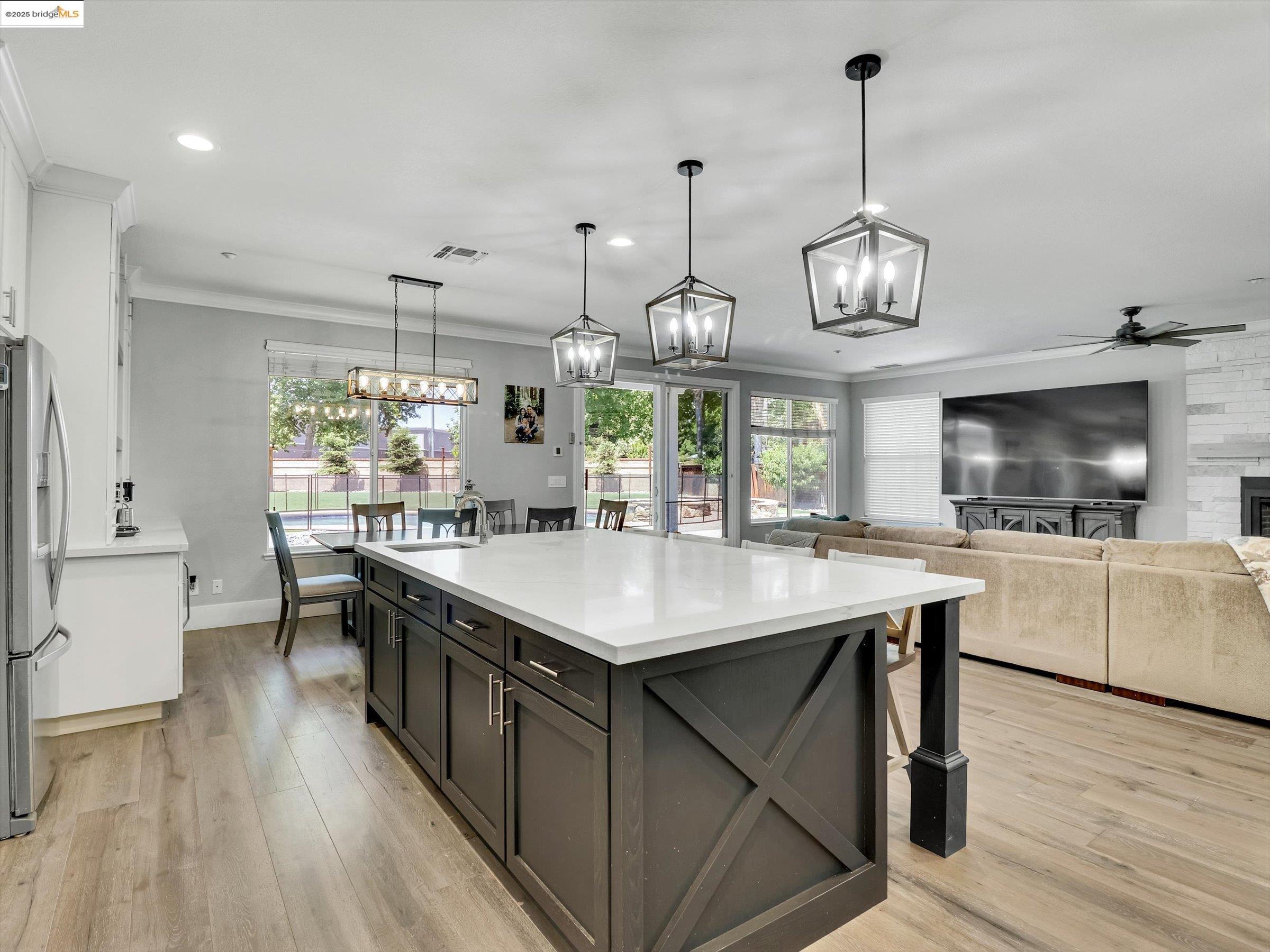 Detail Gallery Image 10 of 53 For 1109 San Donato Ct, Brentwood,  CA 94513 - 3 Beds | 2/1 Baths