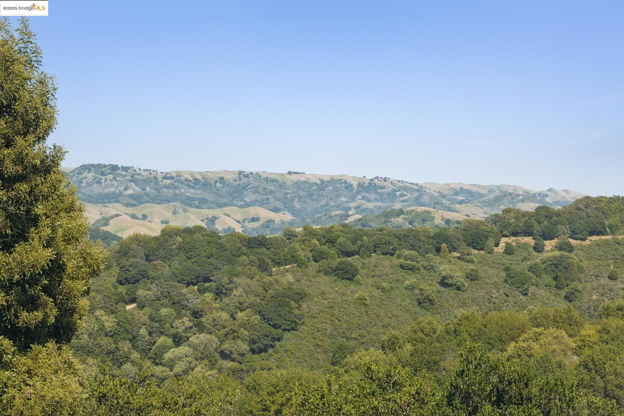Detail Gallery Image 57 of 60 For 12688 Brookpark Road, Oakland,  CA 94619 - 6 Beds | 4/1 Baths