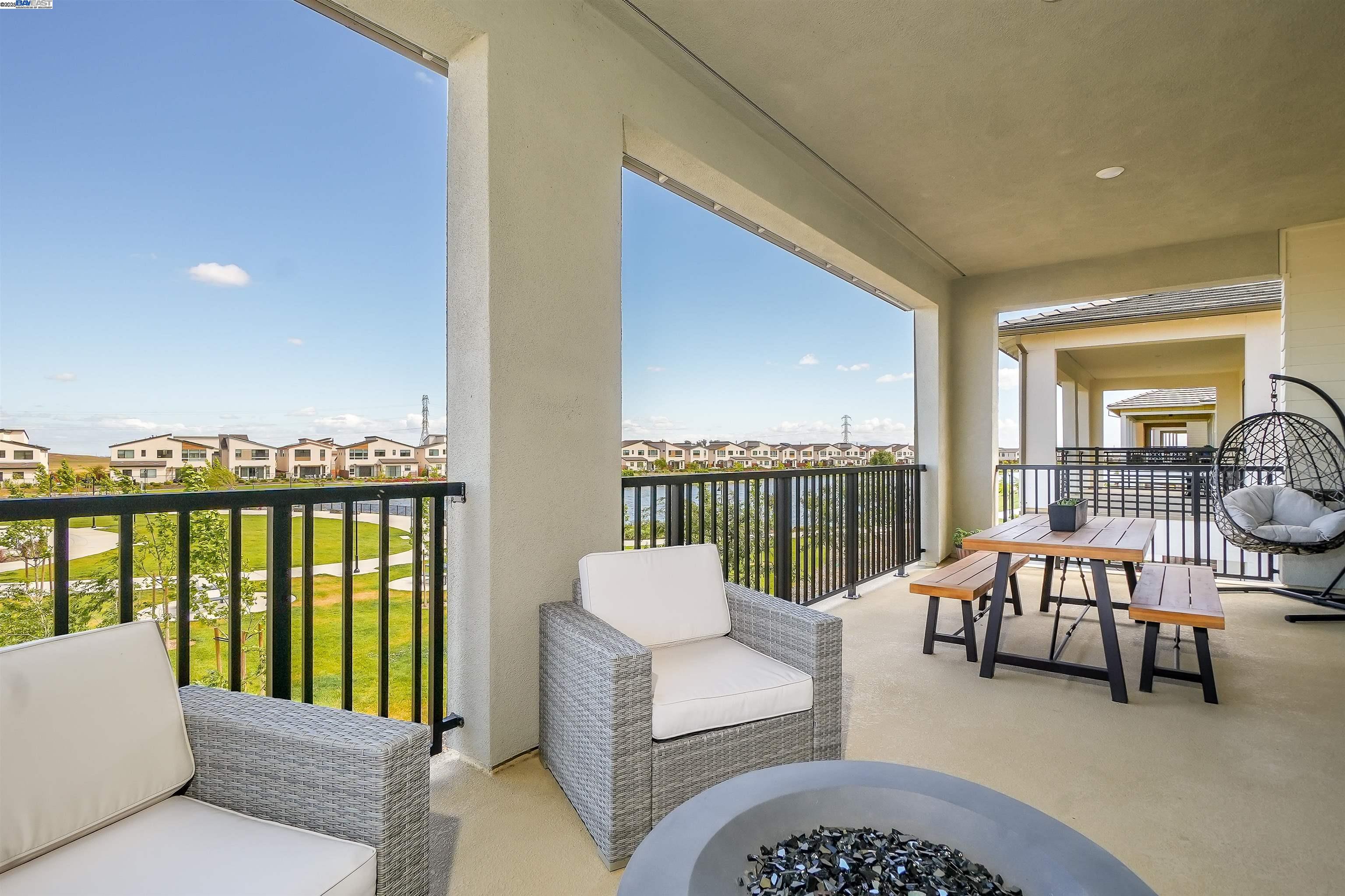 Detail Gallery Image 36 of 46 For 2462 Shore Vista, Fairfield,  CA 94533 - 3 Beds | 2 Baths