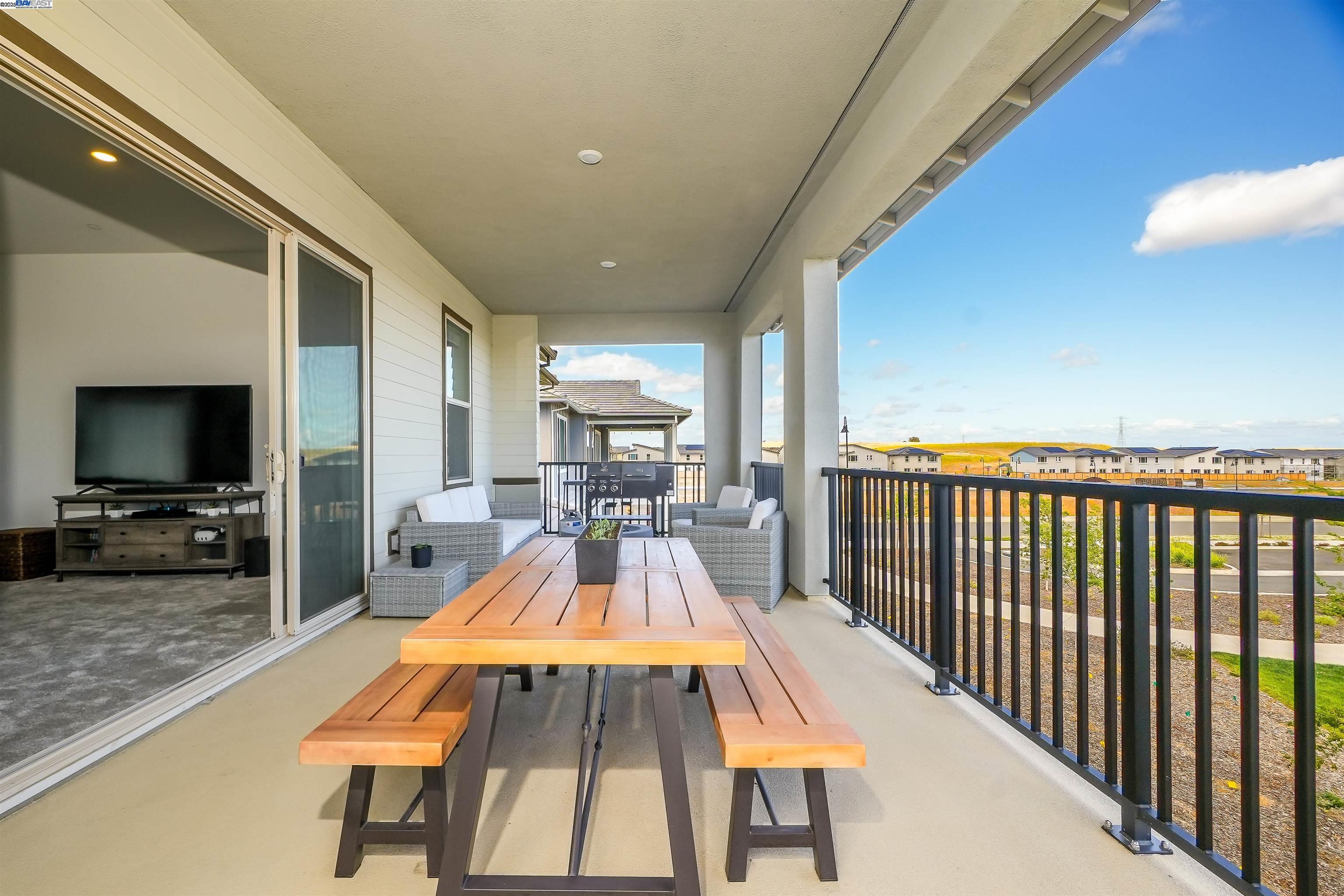 Detail Gallery Image 37 of 46 For 2462 Shore Vista, Fairfield,  CA 94533 - 3 Beds | 2 Baths