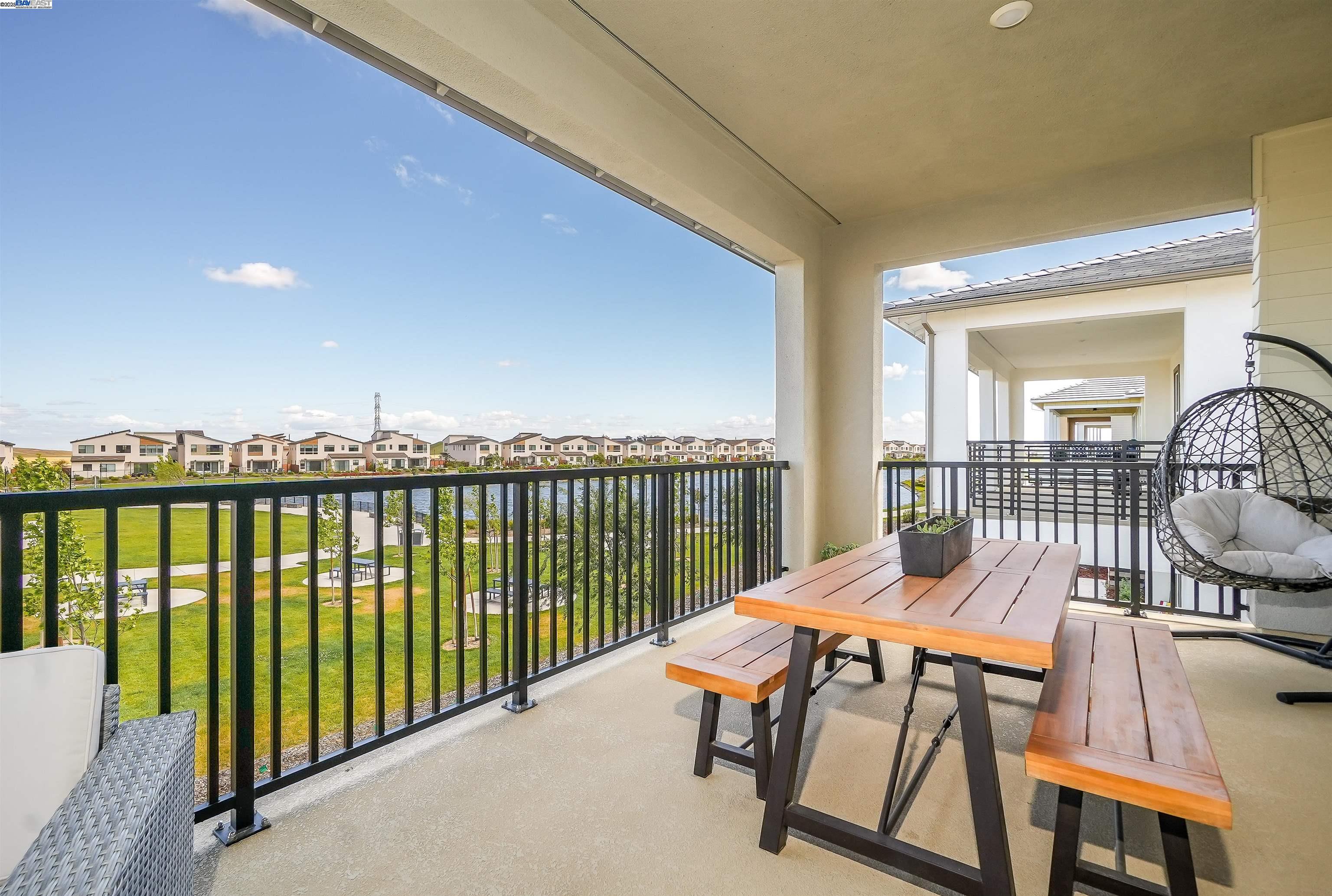 Detail Gallery Image 38 of 46 For 2462 Shore Vista, Fairfield,  CA 94533 - 3 Beds | 2 Baths