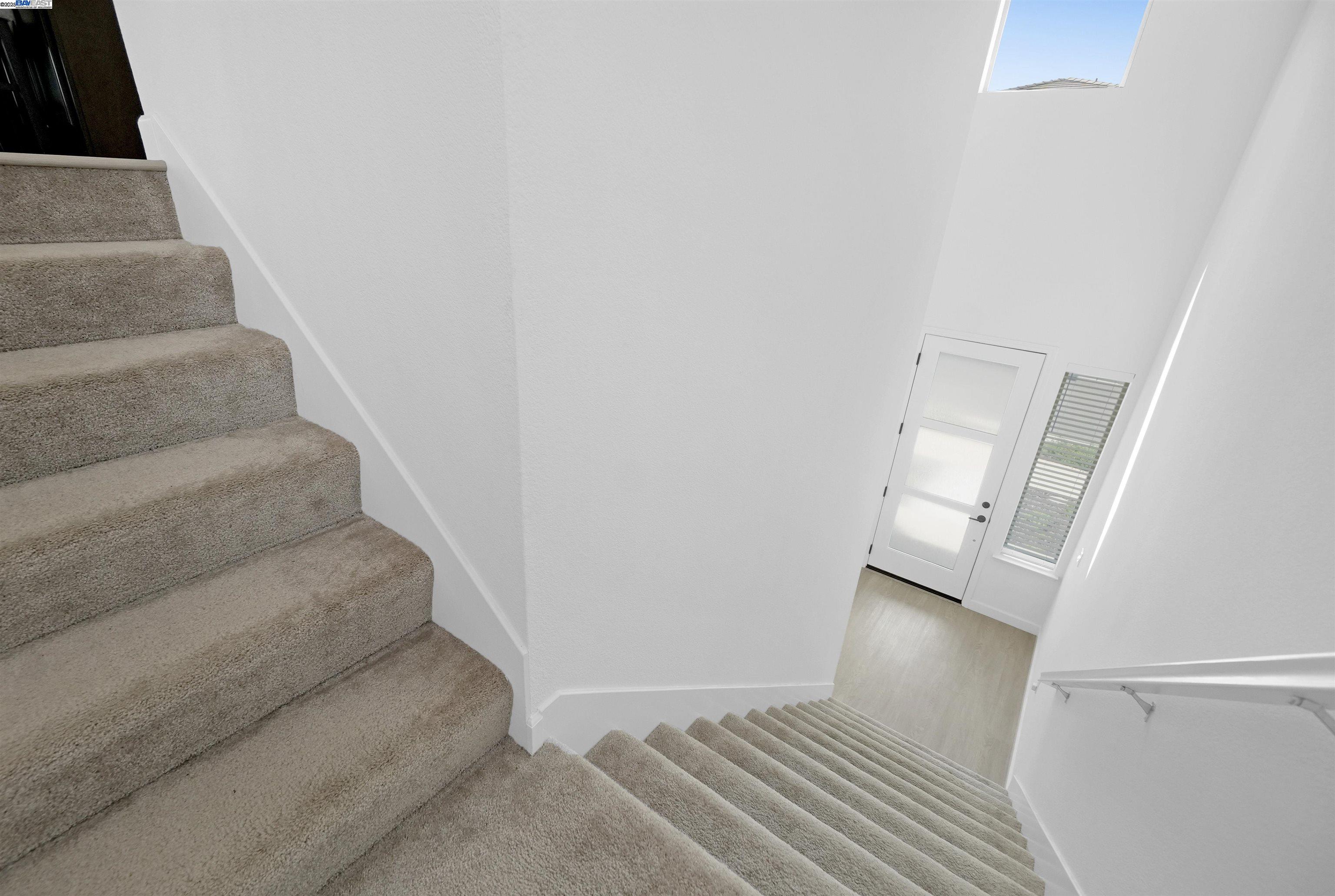Detail Gallery Image 7 of 46 For 2462 Shore Vista, Fairfield,  CA 94533 - 3 Beds | 2 Baths