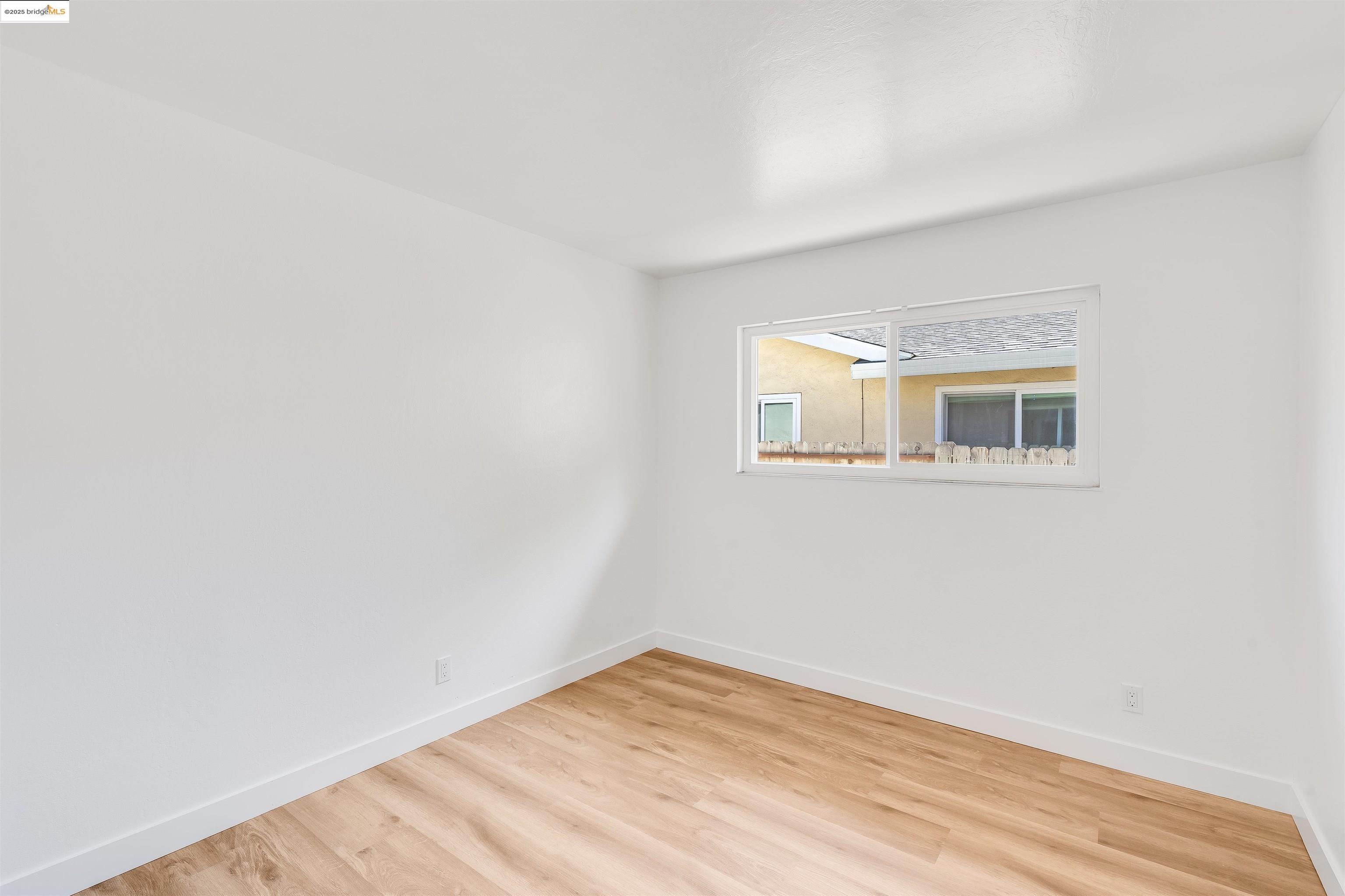 Detail Gallery Image 24 of 42 For 1908 New Jersey St, Fairfield,  CA 94533 - 3 Beds | 2 Baths