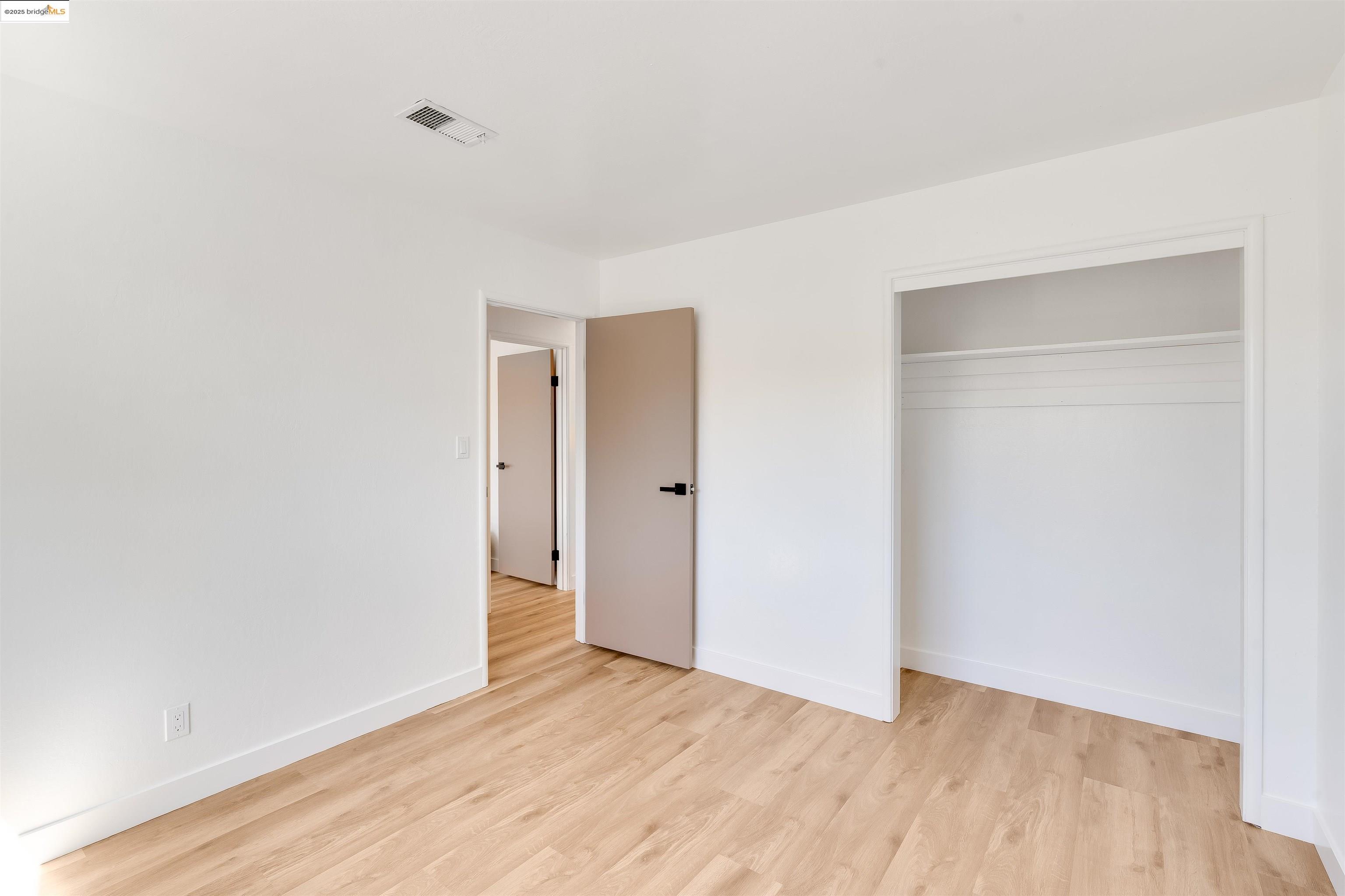 Detail Gallery Image 27 of 42 For 1908 New Jersey St, Fairfield,  CA 94533 - 3 Beds | 2 Baths