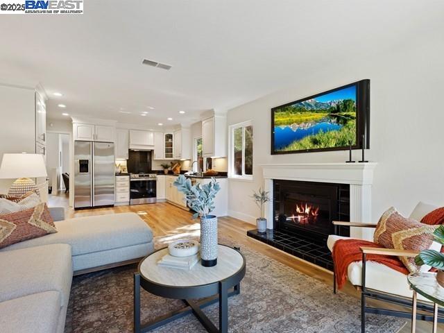 Detail Gallery Image 21 of 46 For 2752 Morgan Dr, San Ramon,  CA 94583 - 5 Beds | 3 Baths