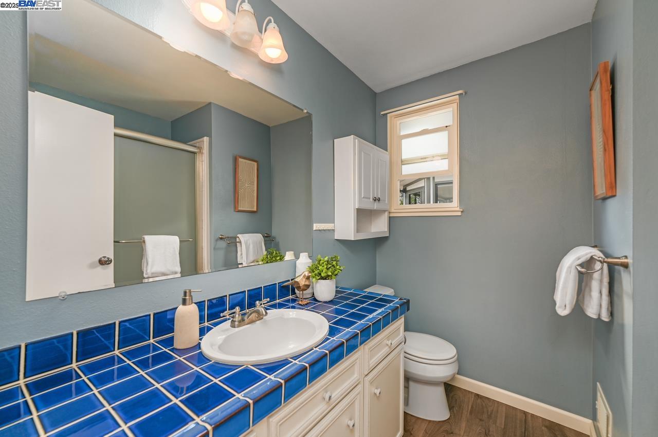 Detail Gallery Image 32 of 43 For 1047 Innsbruck St, Livermore,  CA 94550 - 3 Beds | 2 Baths