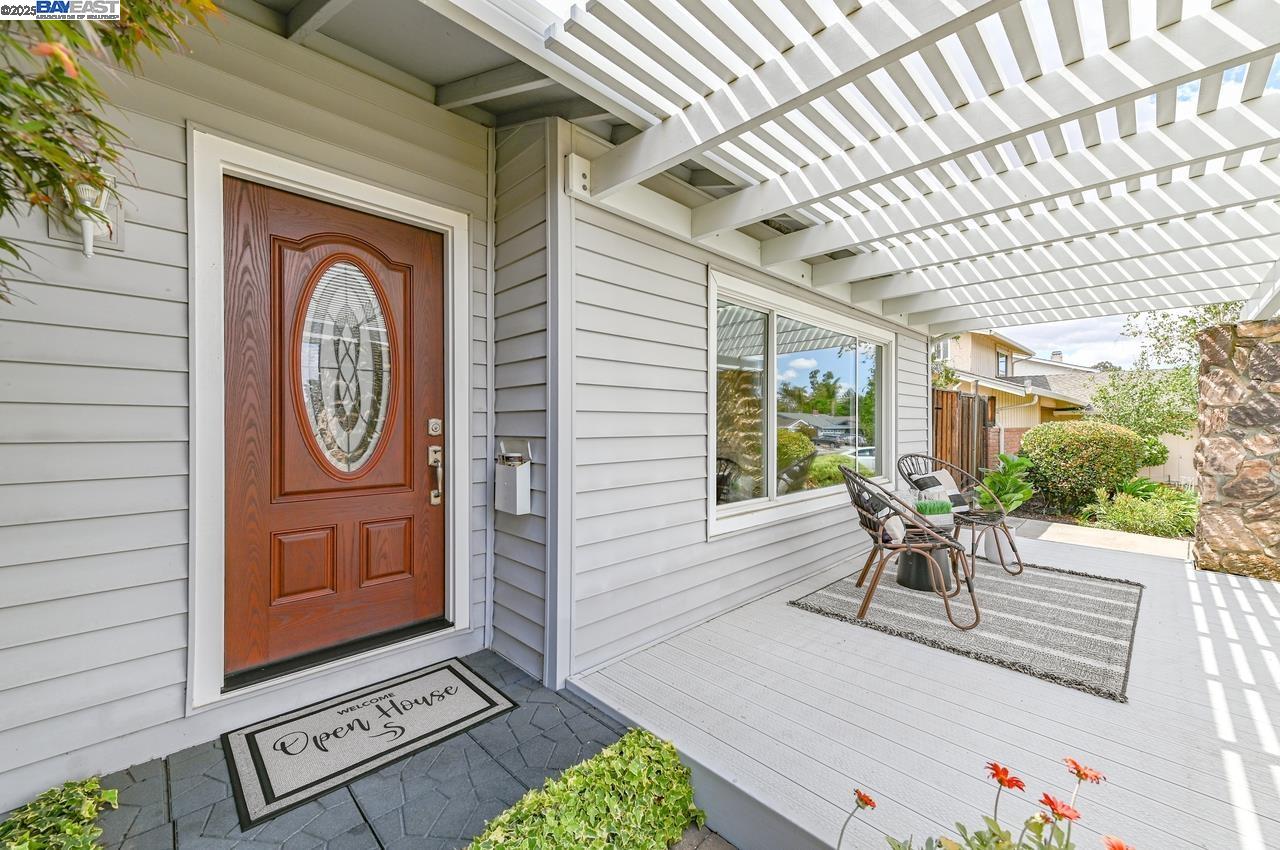 Detail Gallery Image 7 of 43 For 1047 Innsbruck St, Livermore,  CA 94550 - 3 Beds | 2 Baths