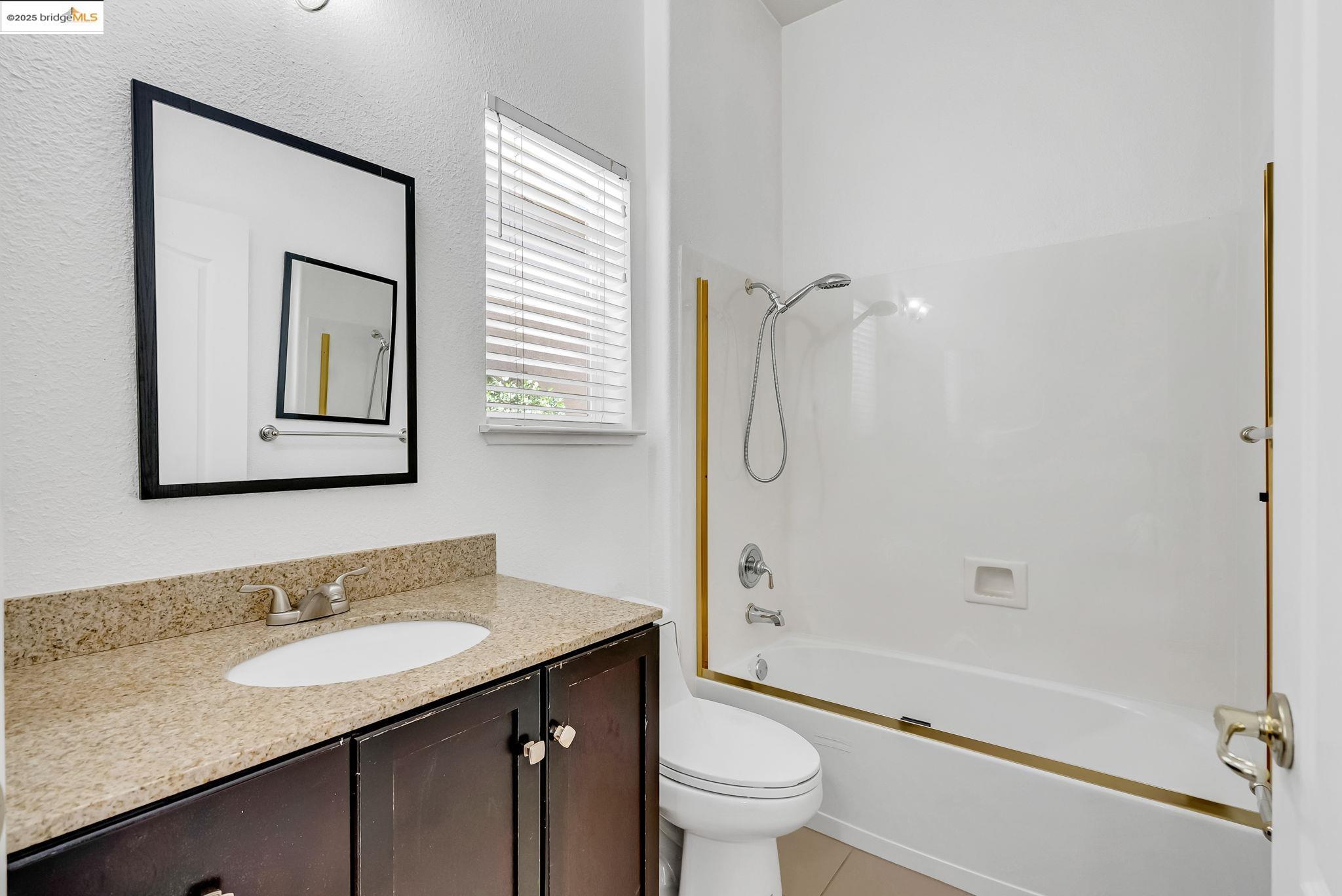 Detail Gallery Image 34 of 46 For 909 Suntan Lane, Brentwood,  CA 94513-9999 - 2 Beds | 2/1 Baths