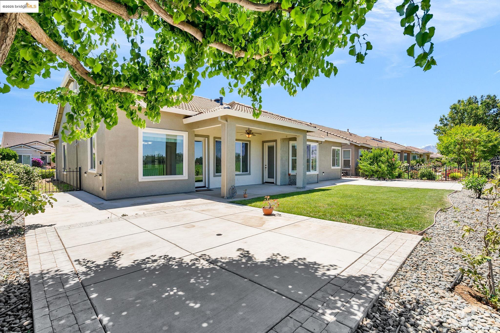 Detail Gallery Image 44 of 46 For 909 Suntan Lane, Brentwood,  CA 94513-9999 - 2 Beds | 2/1 Baths
