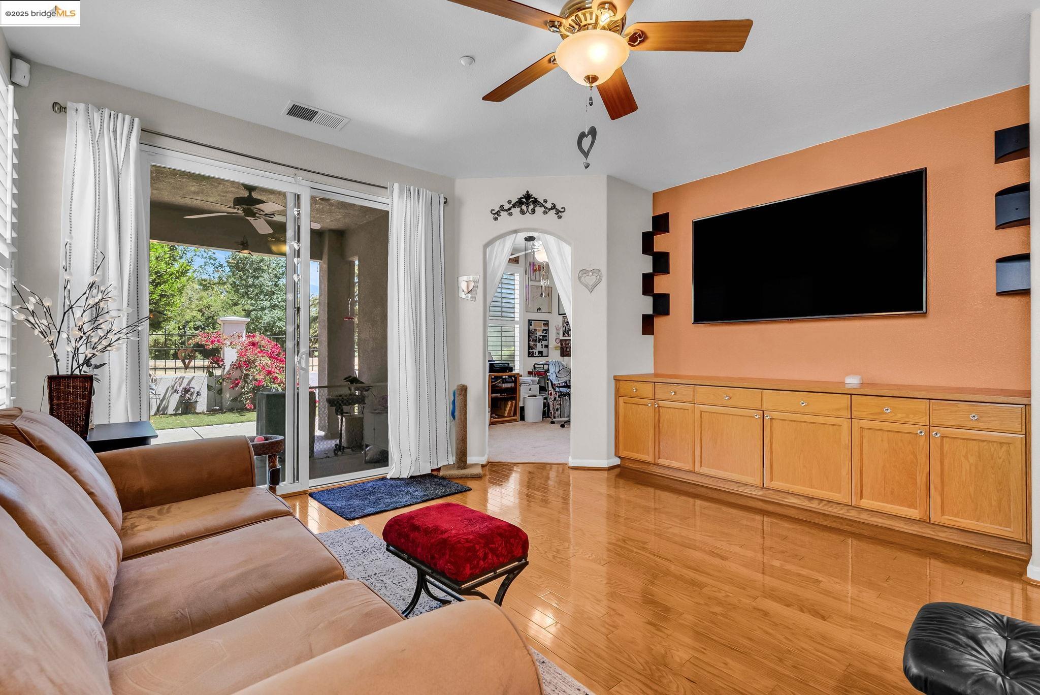 Detail Gallery Image 24 of 53 For 1185 Bacchini Lane, Brentwood,  CA 94513-9999 - 2 Beds | 2 Baths