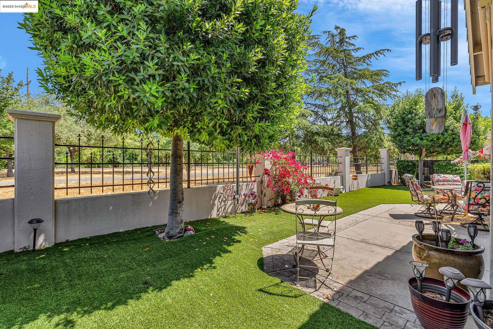 Detail Gallery Image 40 of 53 For 1185 Bacchini Lane, Brentwood,  CA 94513-9999 - 2 Beds | 2 Baths