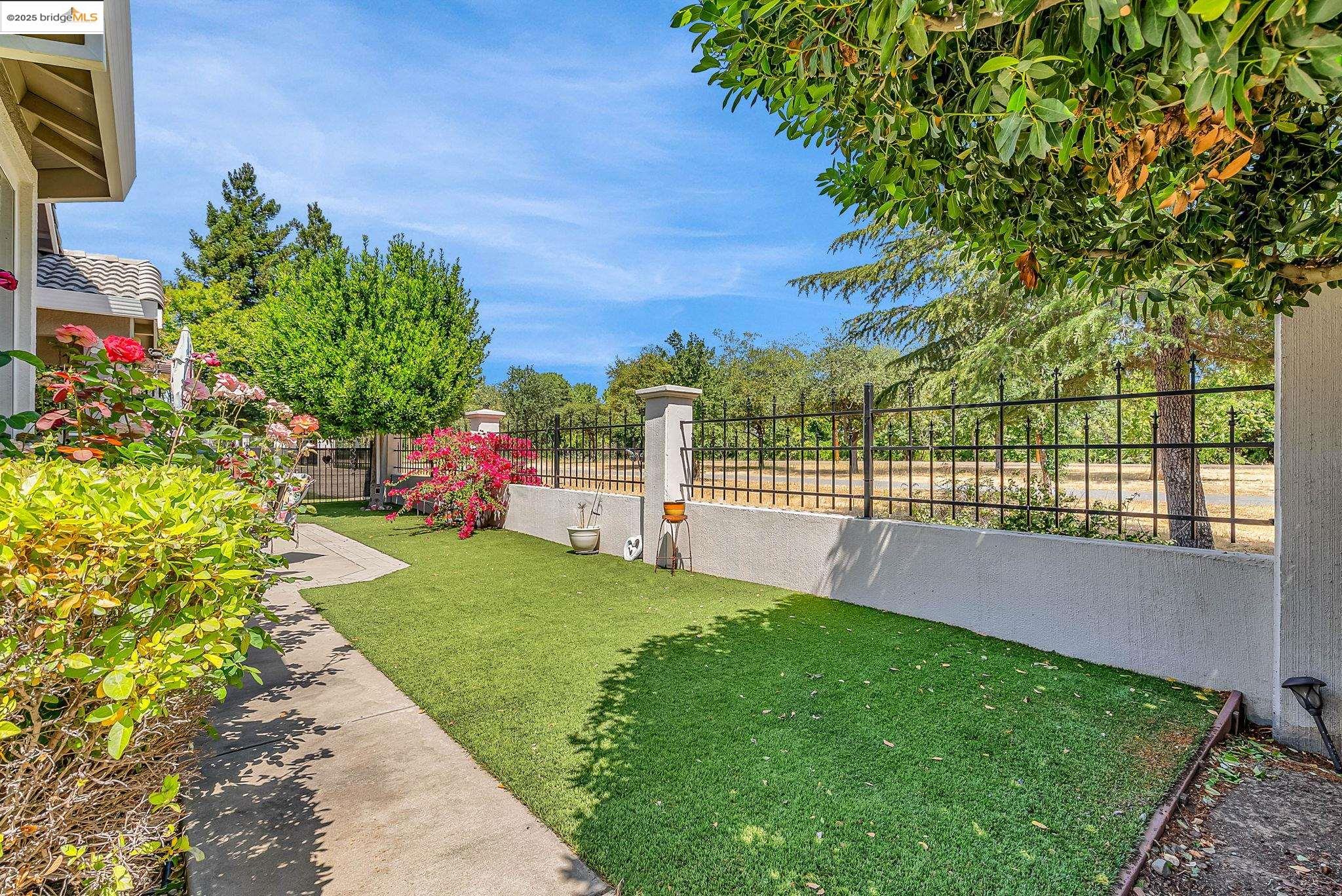 Detail Gallery Image 45 of 53 For 1185 Bacchini Lane, Brentwood,  CA 94513-9999 - 2 Beds | 2 Baths
