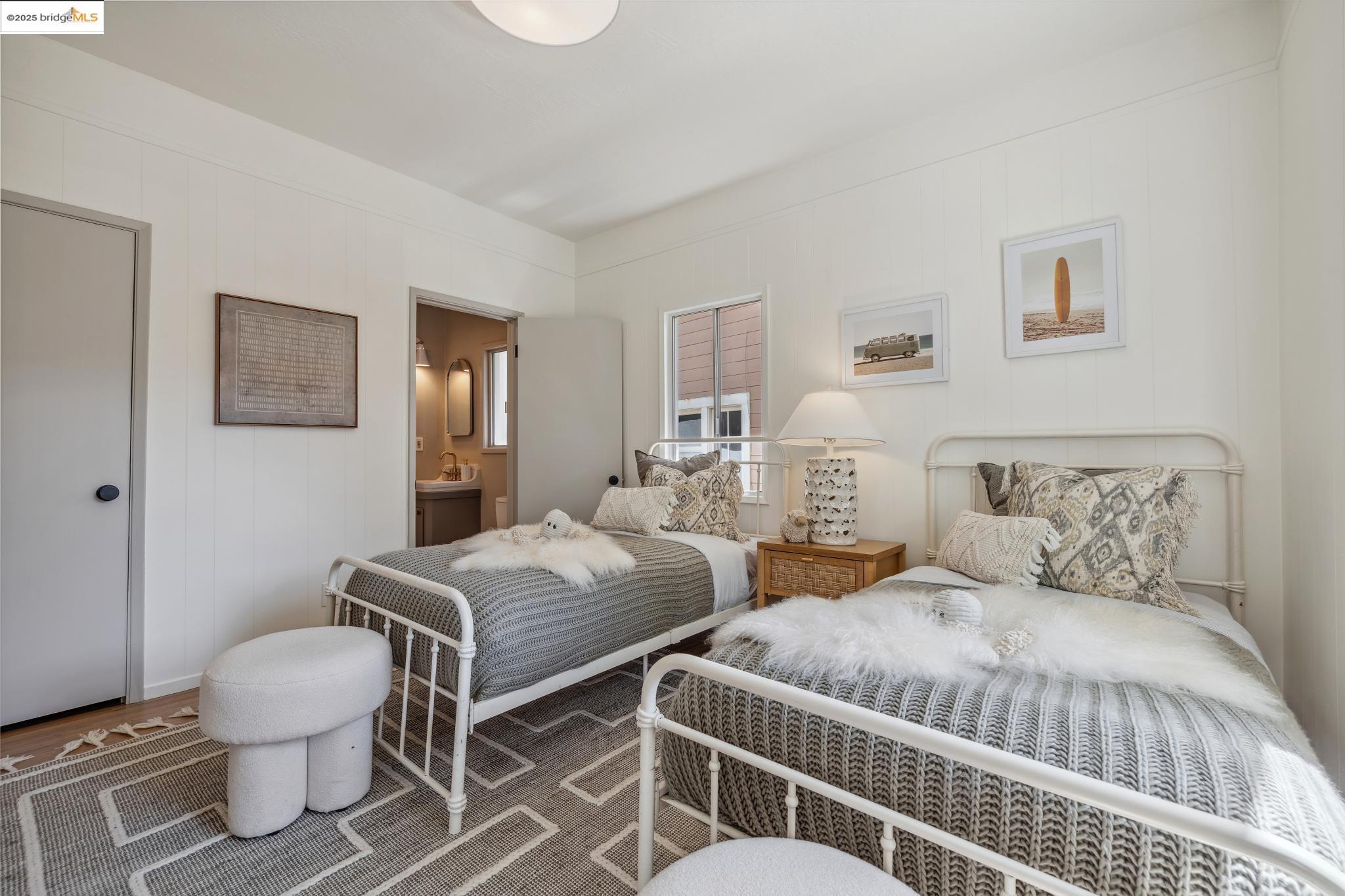 Detail Gallery Image 11 of 31 For 5161 Coronado Ave, Oakland,  CA 94618 - – Beds | – Baths