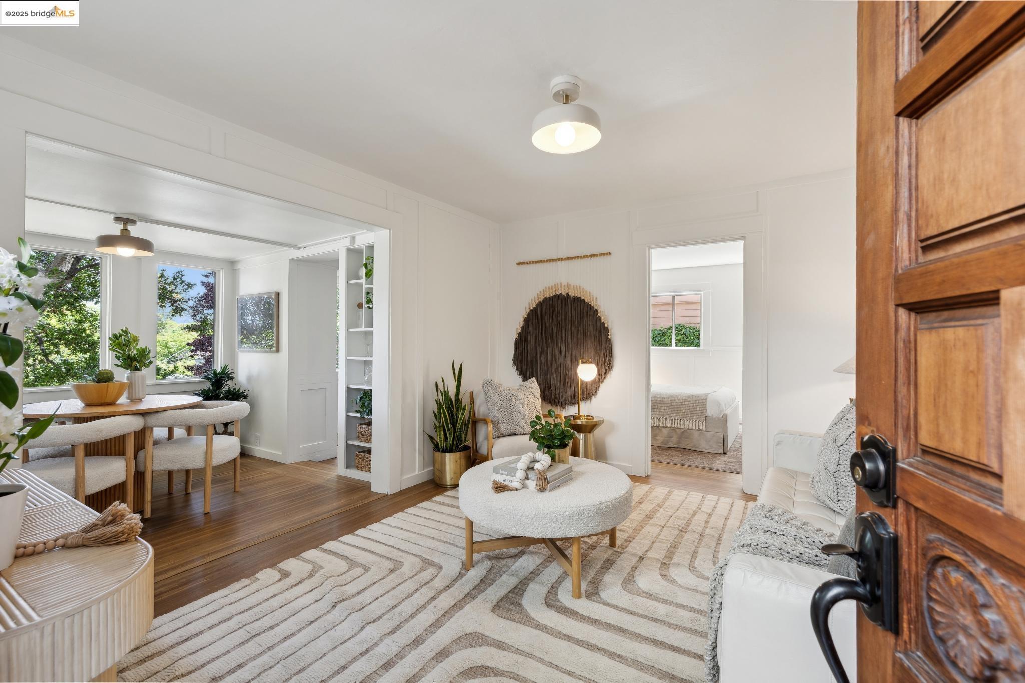 Detail Gallery Image 18 of 31 For 5161 Coronado Ave, Oakland,  CA 94618 - – Beds | – Baths