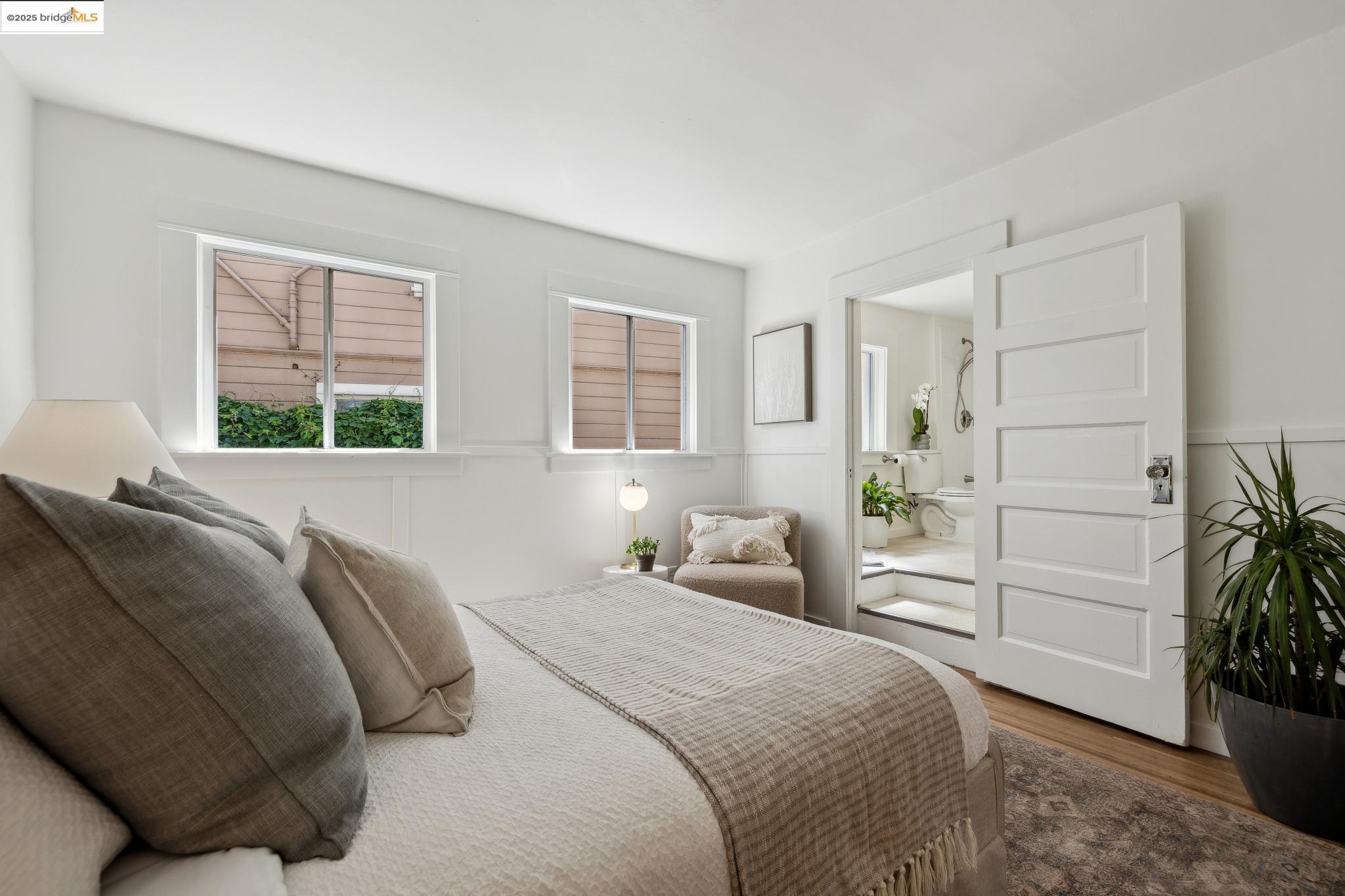 Detail Gallery Image 25 of 31 For 5161 Coronado Ave, Oakland,  CA 94618 - – Beds | – Baths