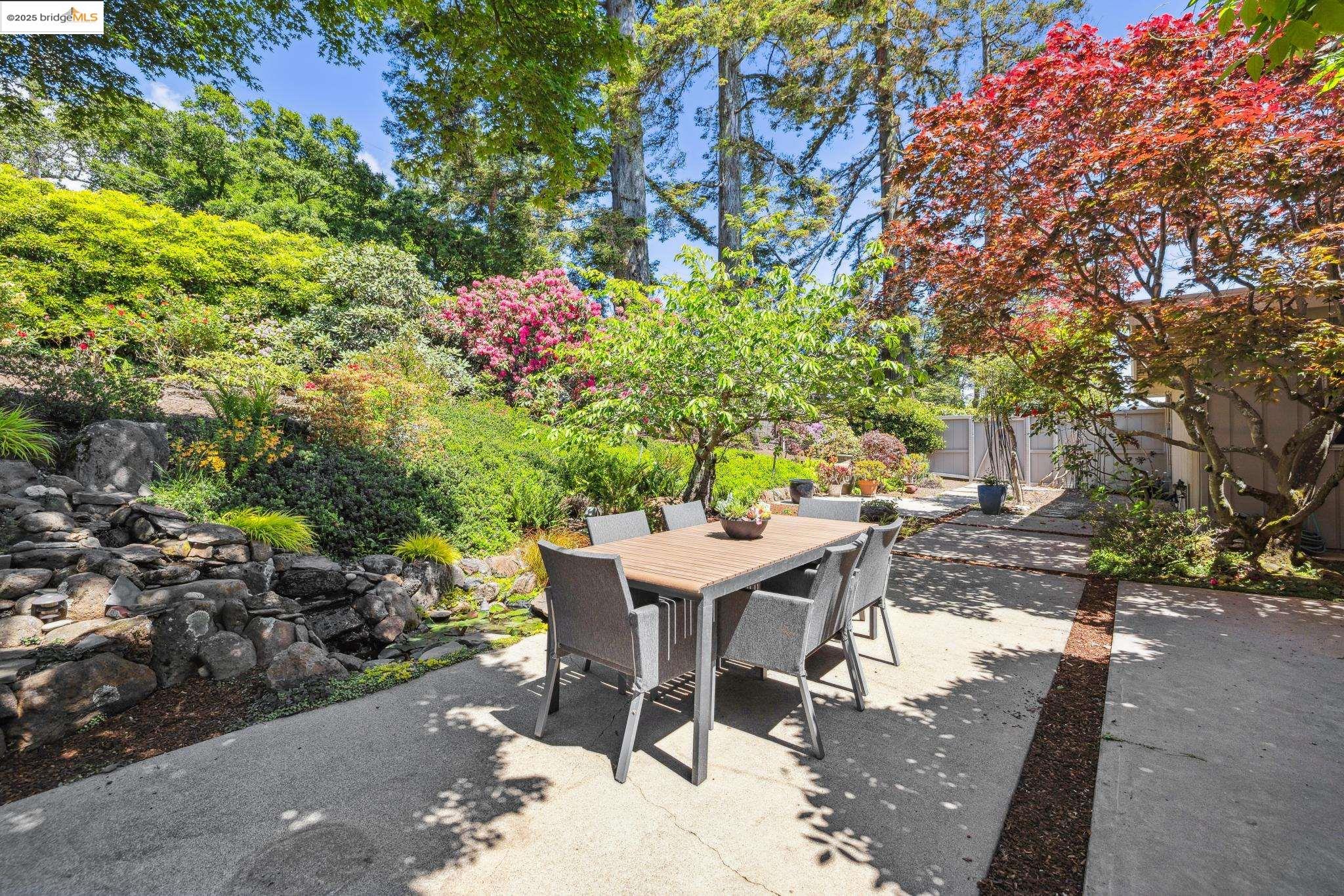 Detail Gallery Image 50 of 60 For 1 Garden Dr, Kensington,  CA 94708 - 3 Beds | 2 Baths