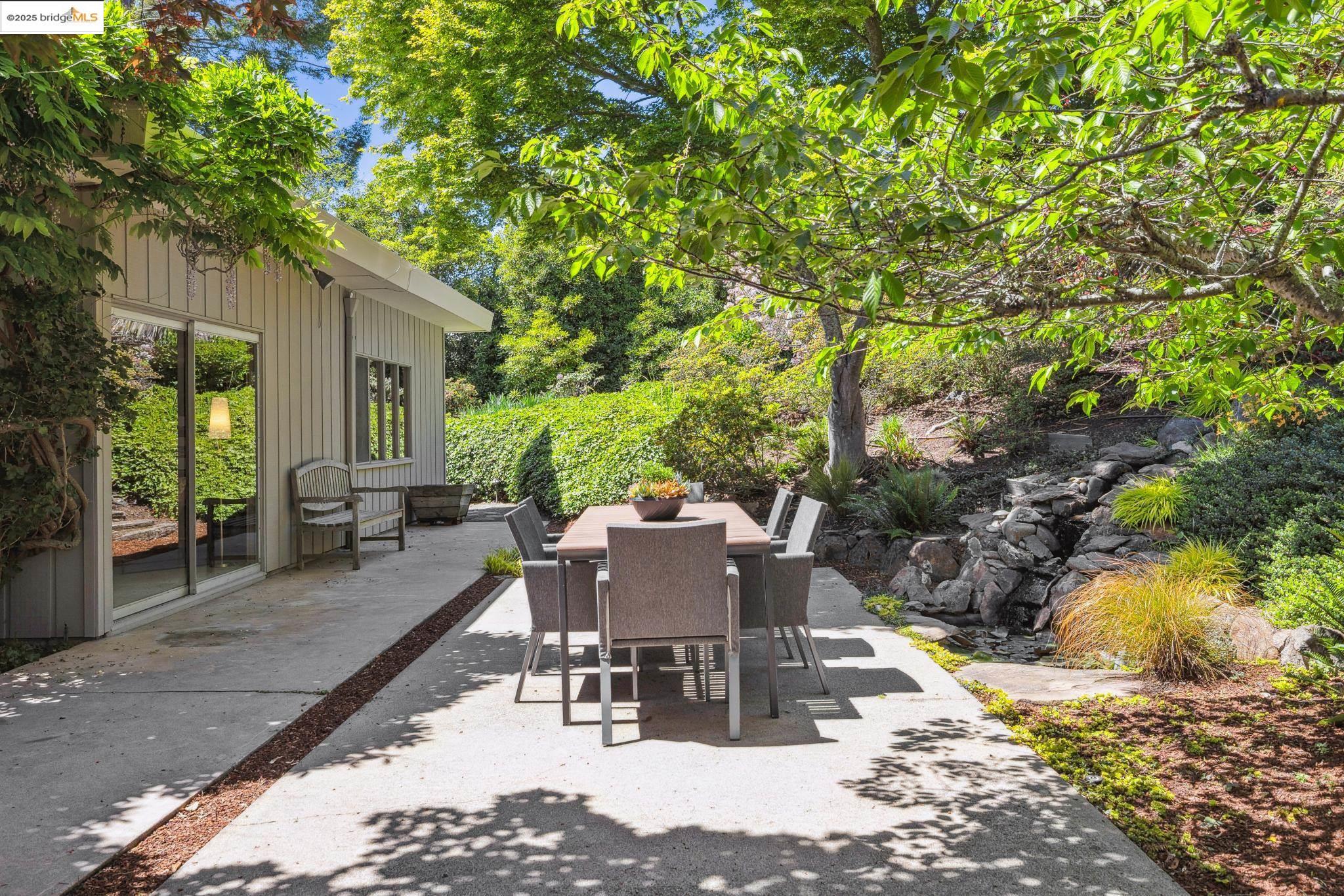 Detail Gallery Image 55 of 60 For 1 Garden Dr, Kensington,  CA 94708 - 3 Beds | 2 Baths