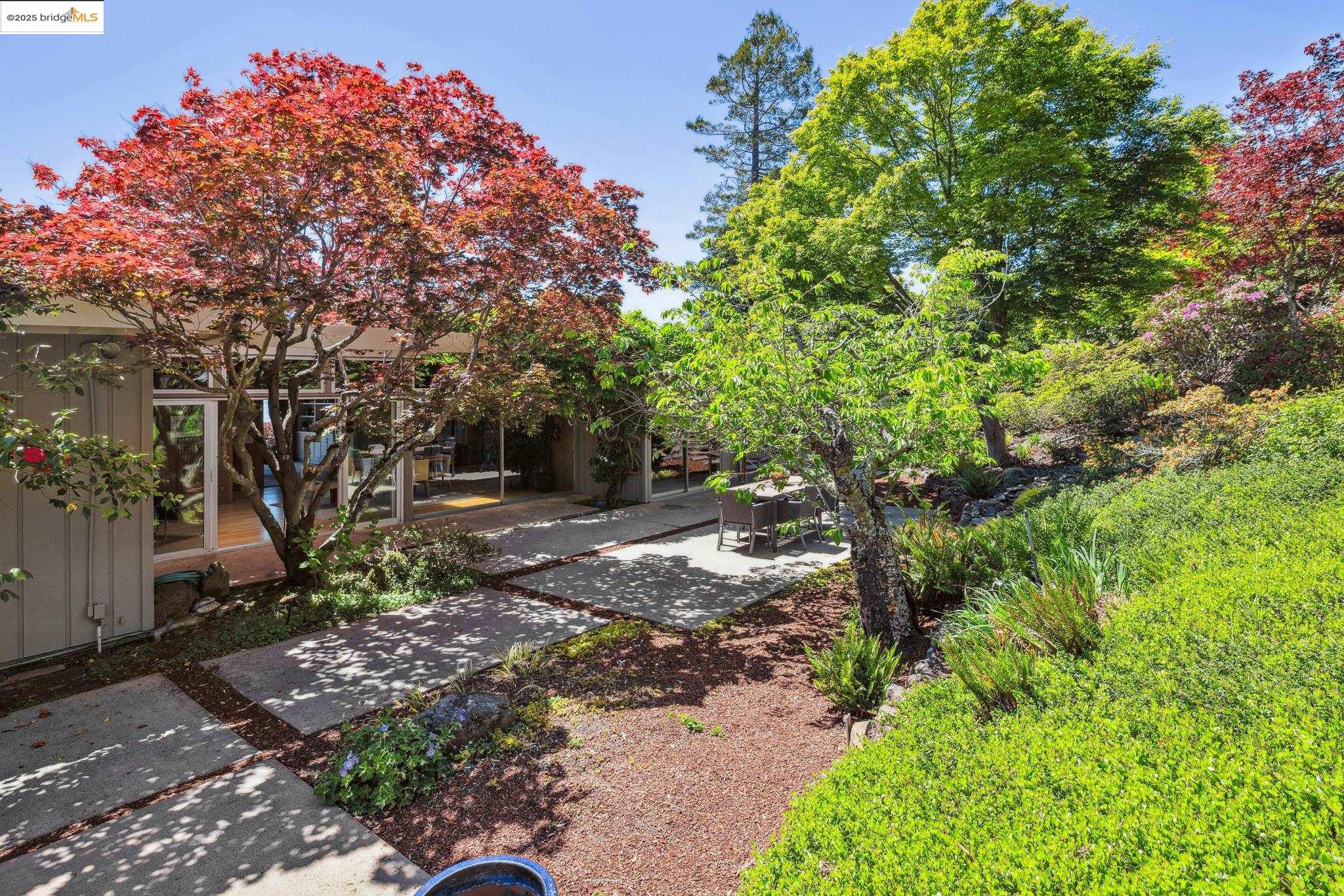 Detail Gallery Image 57 of 60 For 1 Garden Dr, Kensington,  CA 94708 - 3 Beds | 2 Baths