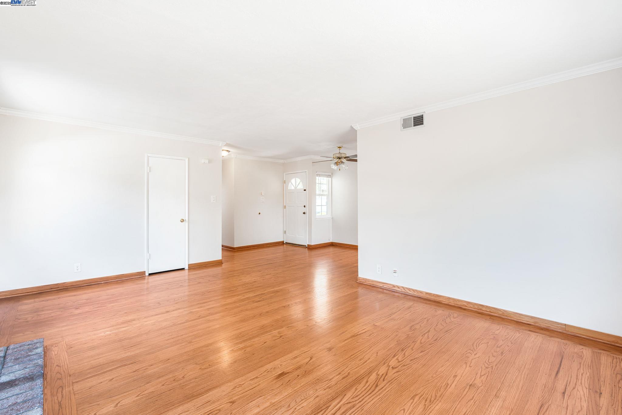 Detail Gallery Image 12 of 33 For 24964 Panitz St, Hayward,  CA 94541 - 3 Beds | 2 Baths