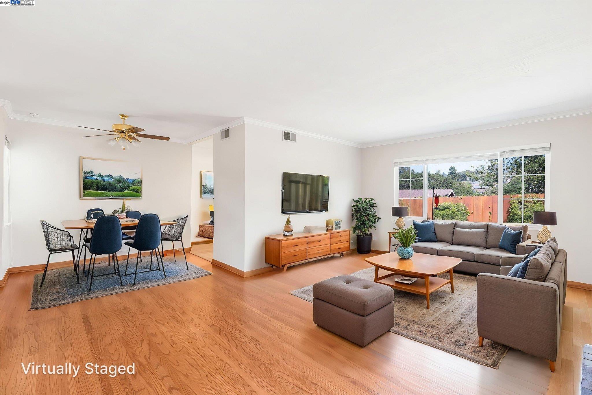 Detail Gallery Image 3 of 33 For 24964 Panitz St, Hayward,  CA 94541 - 3 Beds | 2 Baths