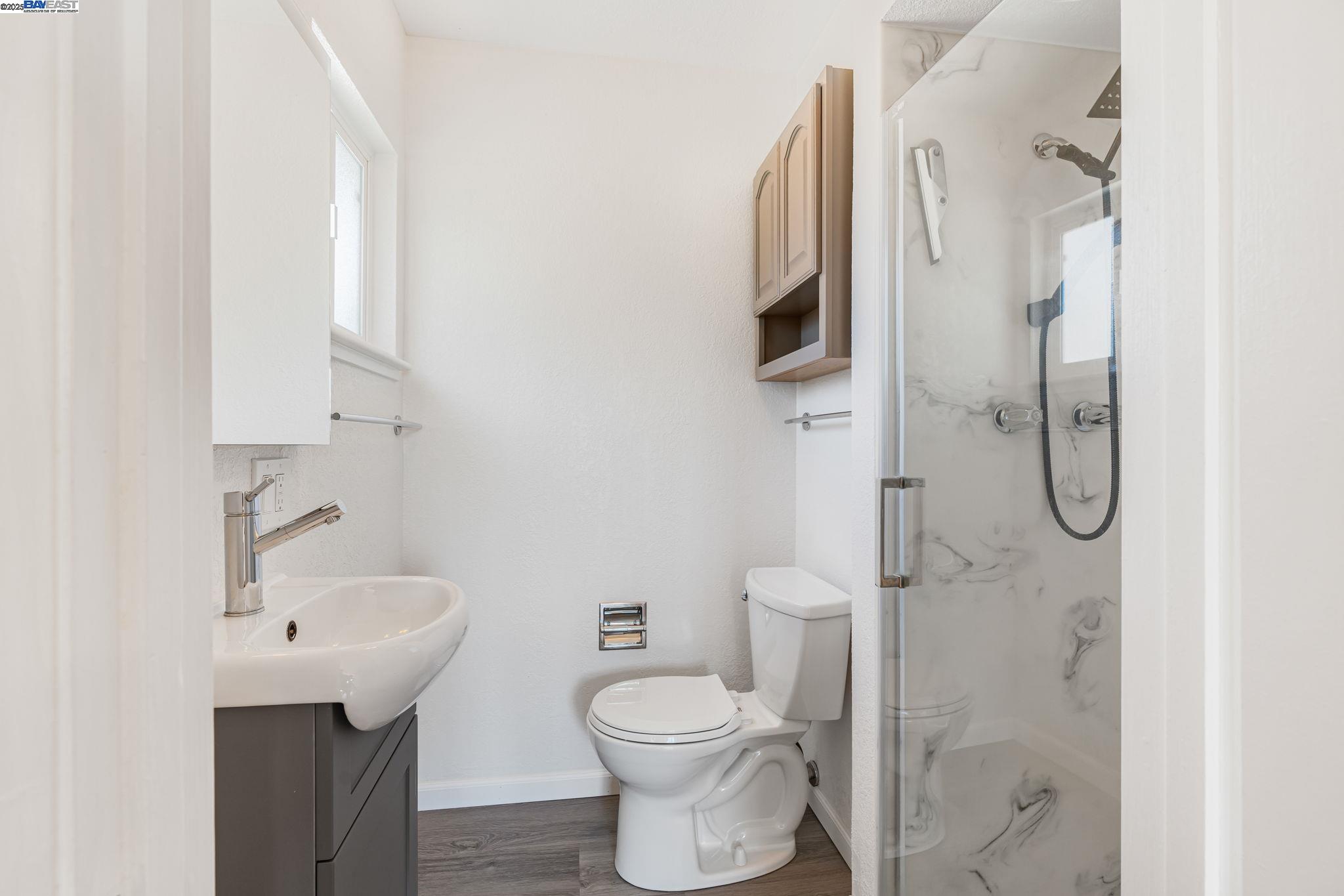 Detail Gallery Image 23 of 33 For 24964 Panitz St, Hayward,  CA 94541 - 3 Beds | 2 Baths