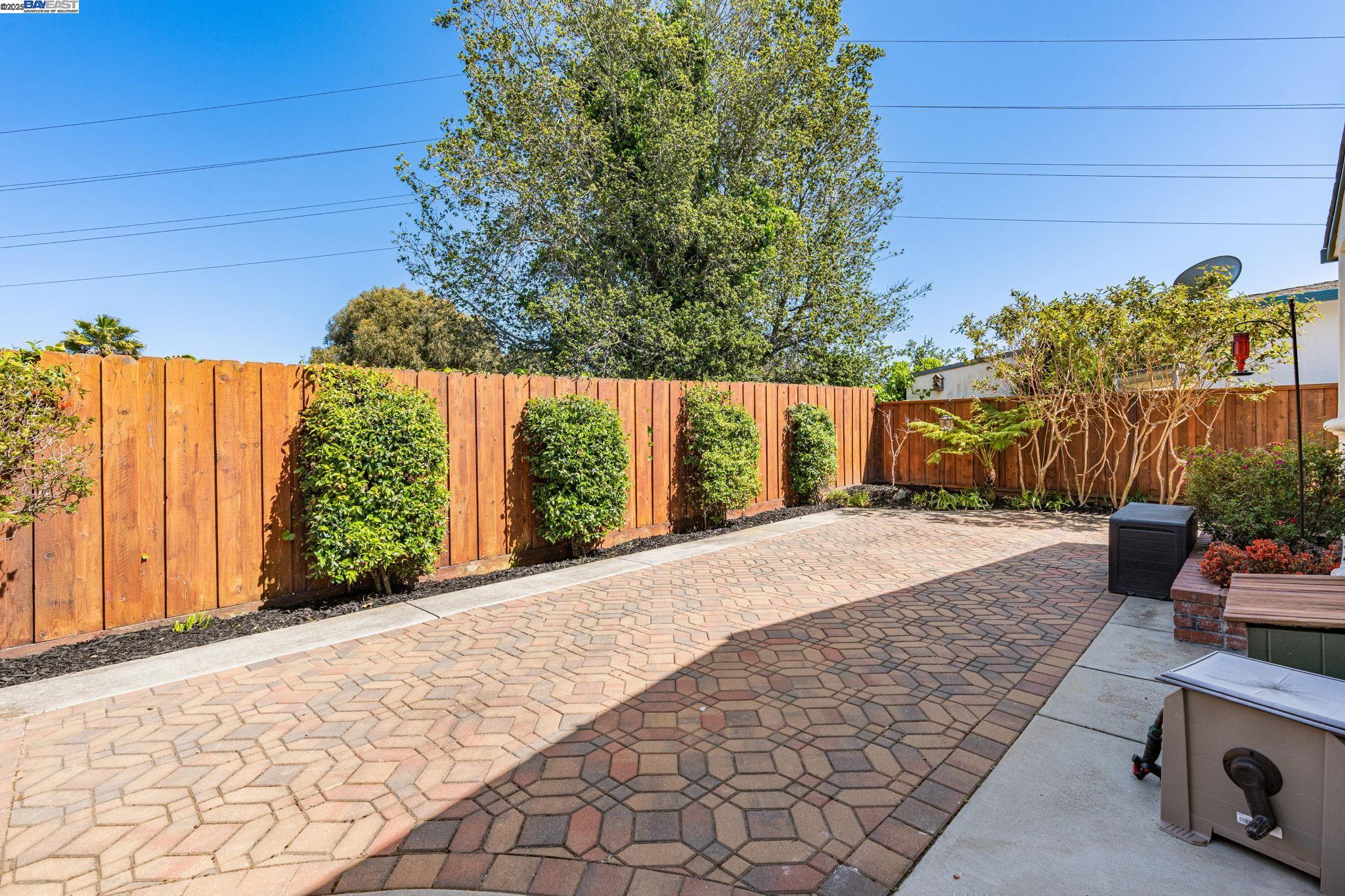 Detail Gallery Image 28 of 33 For 24964 Panitz St, Hayward,  CA 94541 - 3 Beds | 2 Baths