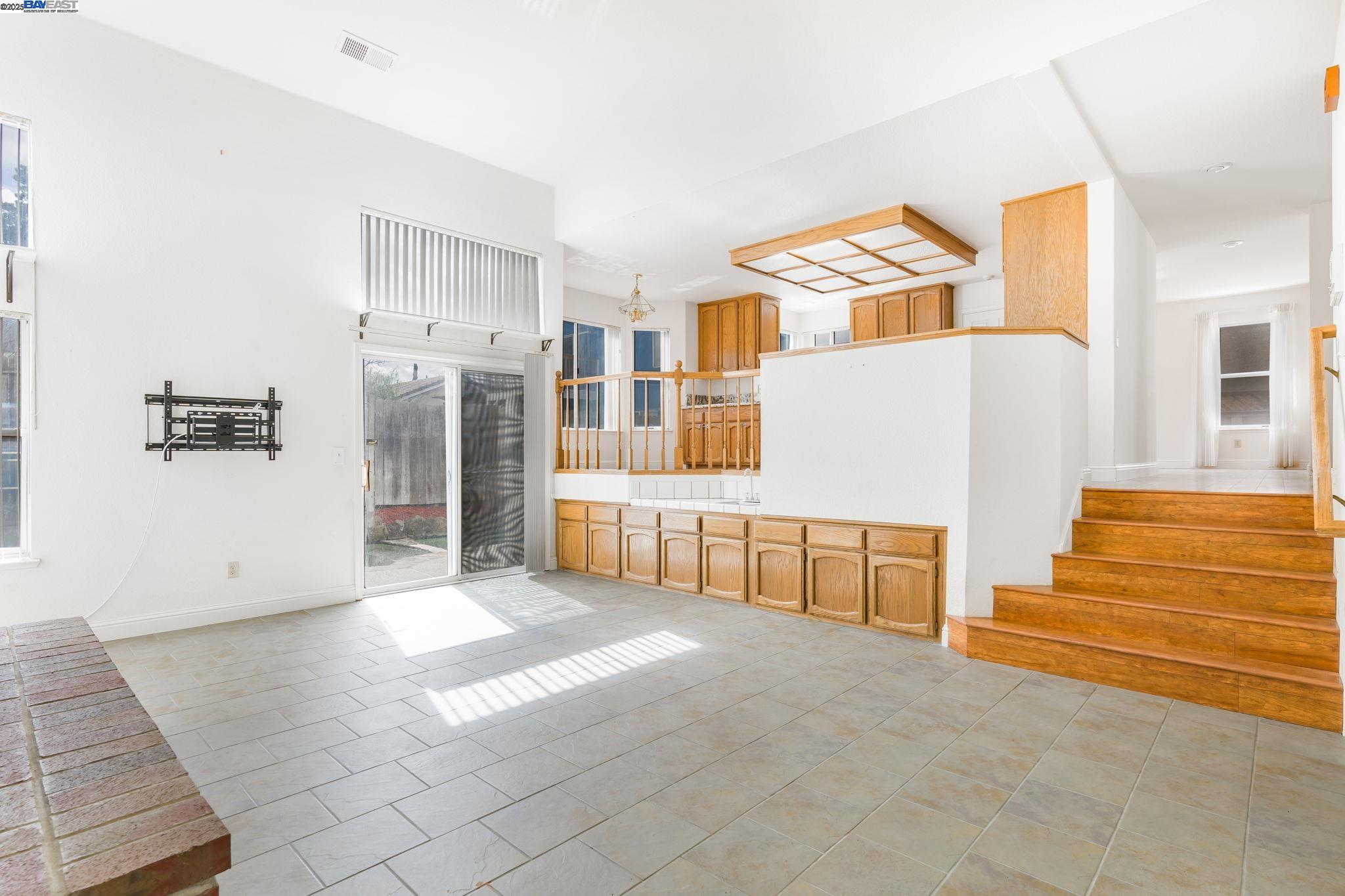 Detail Gallery Image 21 of 50 For 1450 Bluegrass Ln, Tracy,  CA 95377 - 4 Beds | 3 Baths