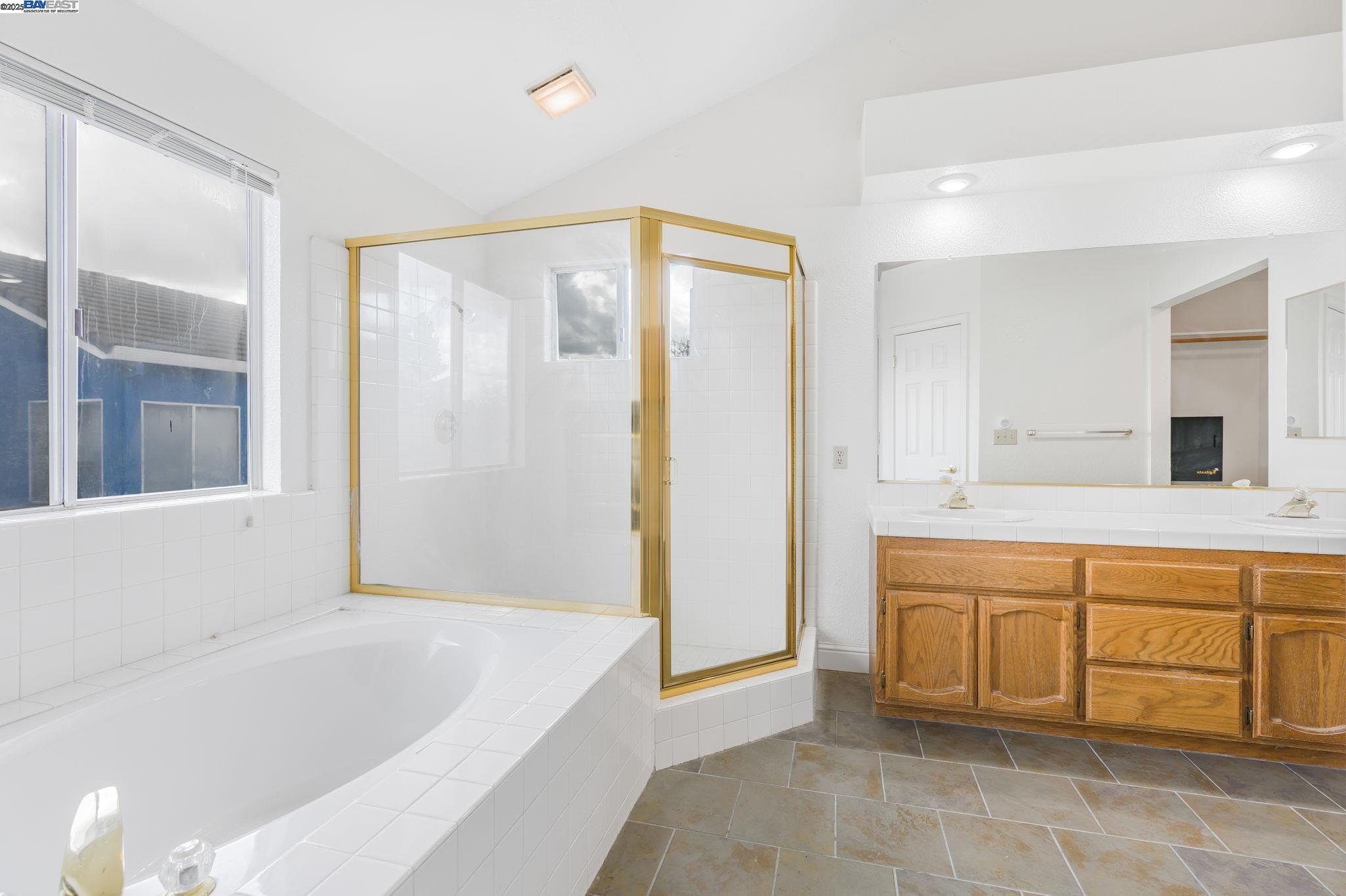 Detail Gallery Image 43 of 50 For 1450 Bluegrass Ln, Tracy,  CA 95377 - 4 Beds | 3 Baths