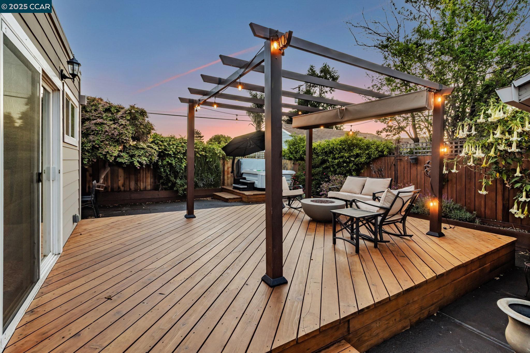Detail Gallery Image 46 of 48 For 5411 Garvin Ave, Richmond,  CA 94805 - 2 Beds | 2 Baths
