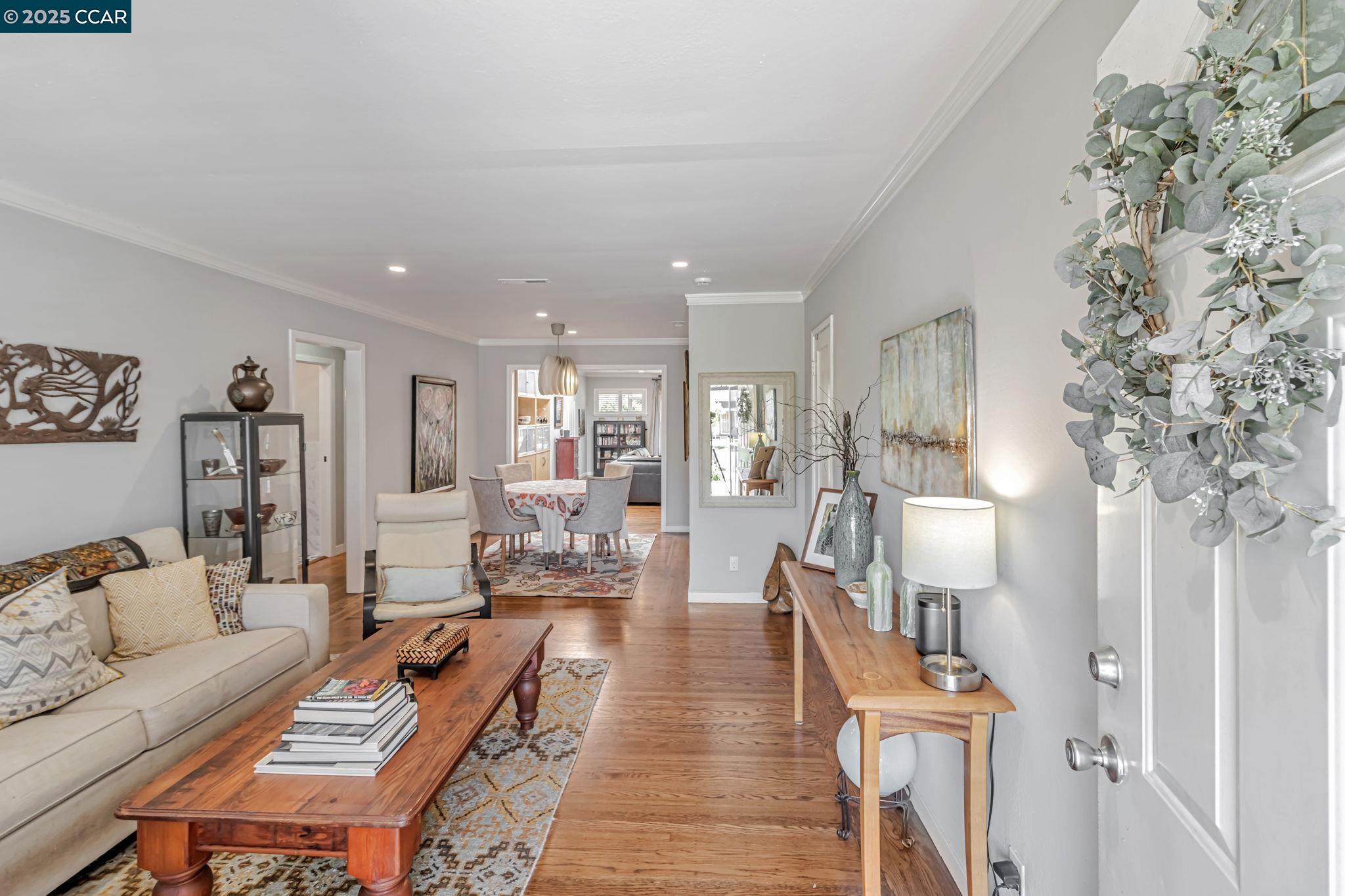 Detail Gallery Image 7 of 48 For 5411 Garvin Ave, Richmond,  CA 94805 - 2 Beds | 2 Baths