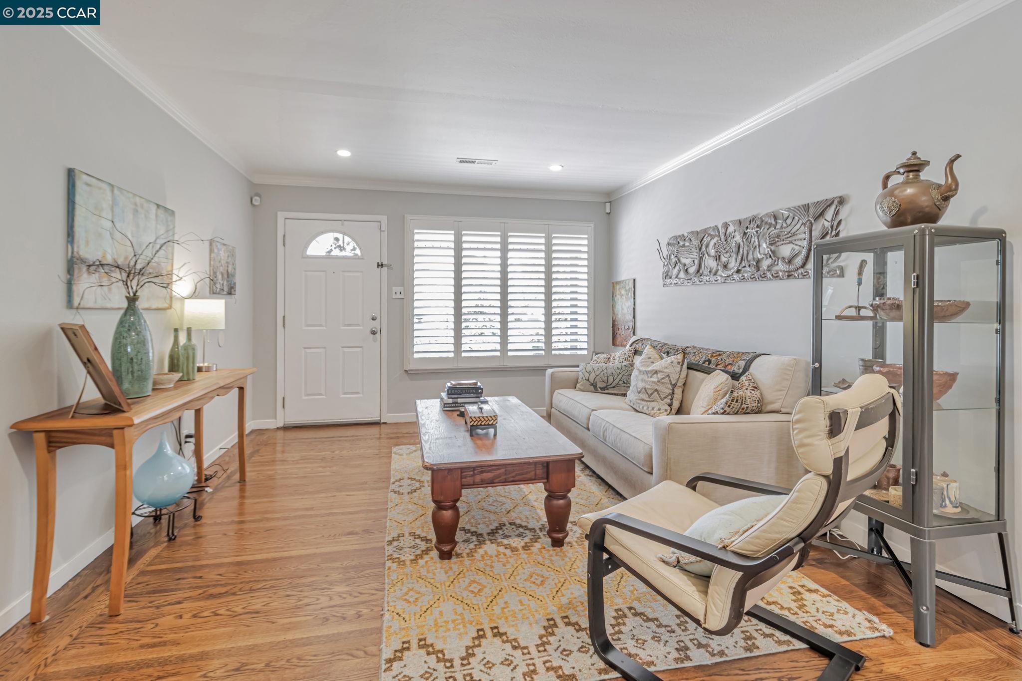 Detail Gallery Image 9 of 48 For 5411 Garvin Ave, Richmond,  CA 94805 - 2 Beds | 2 Baths