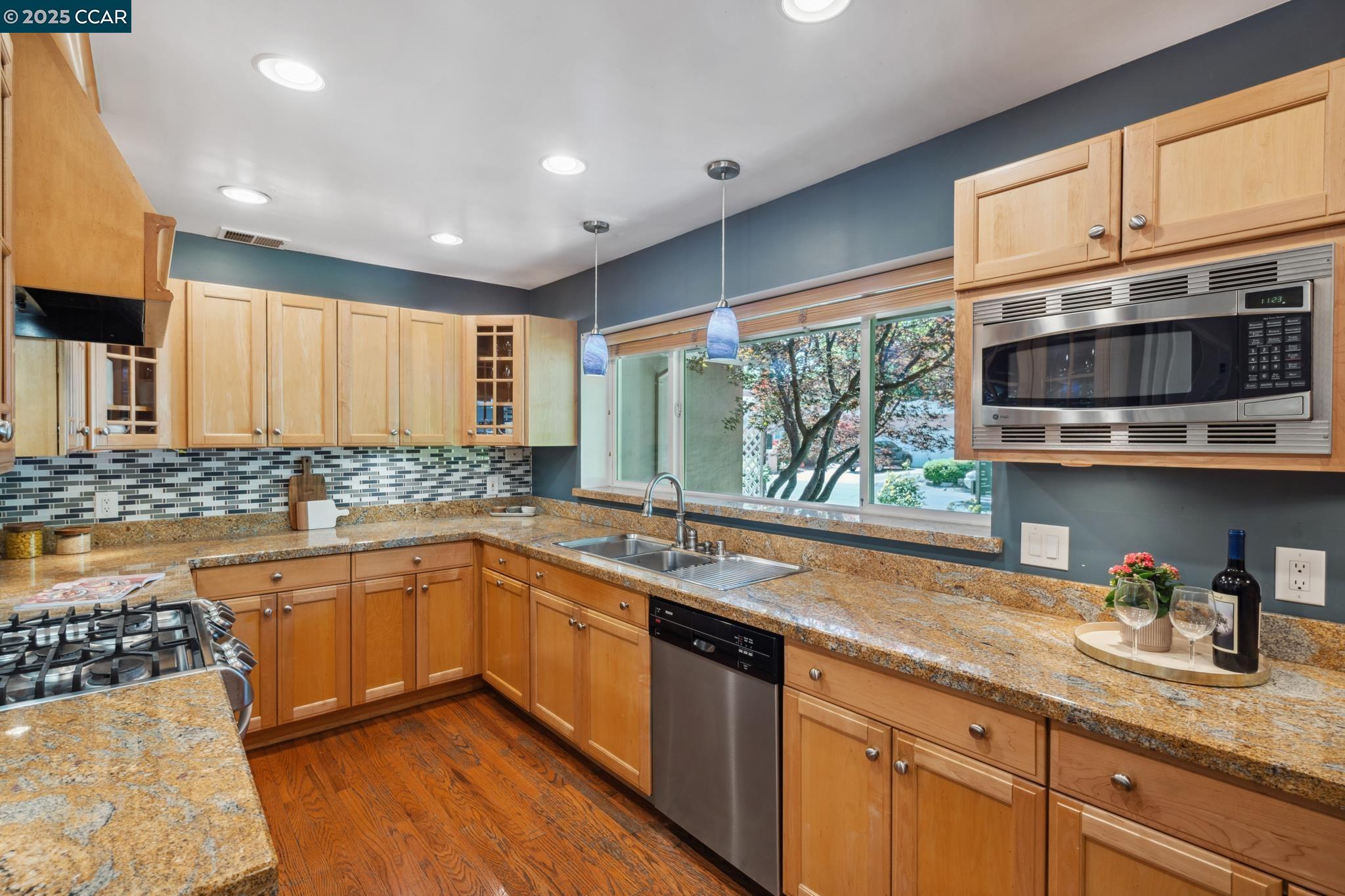 Detail Gallery Image 18 of 51 For 72 Kathryn Dr, Pleasant Hill,  CA 94523 - 3 Beds | 1 Baths