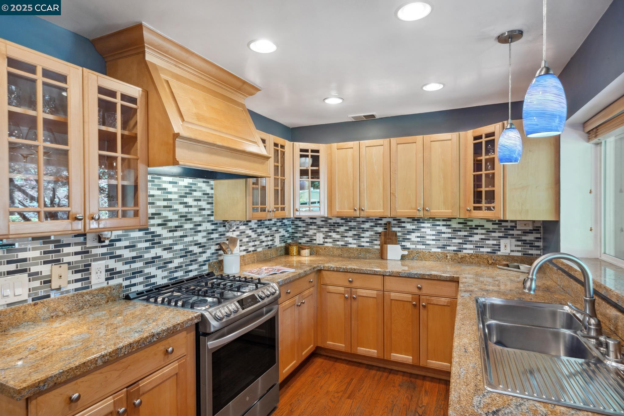 Detail Gallery Image 19 of 51 For 72 Kathryn Dr, Pleasant Hill,  CA 94523 - 3 Beds | 1 Baths