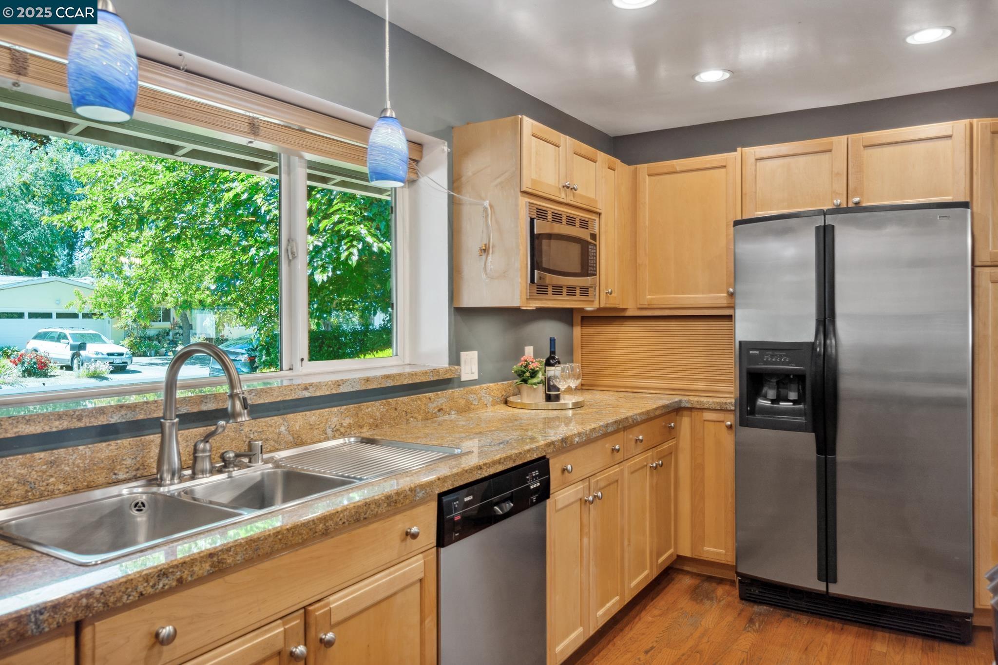 Detail Gallery Image 20 of 51 For 72 Kathryn Dr, Pleasant Hill,  CA 94523 - 3 Beds | 1 Baths