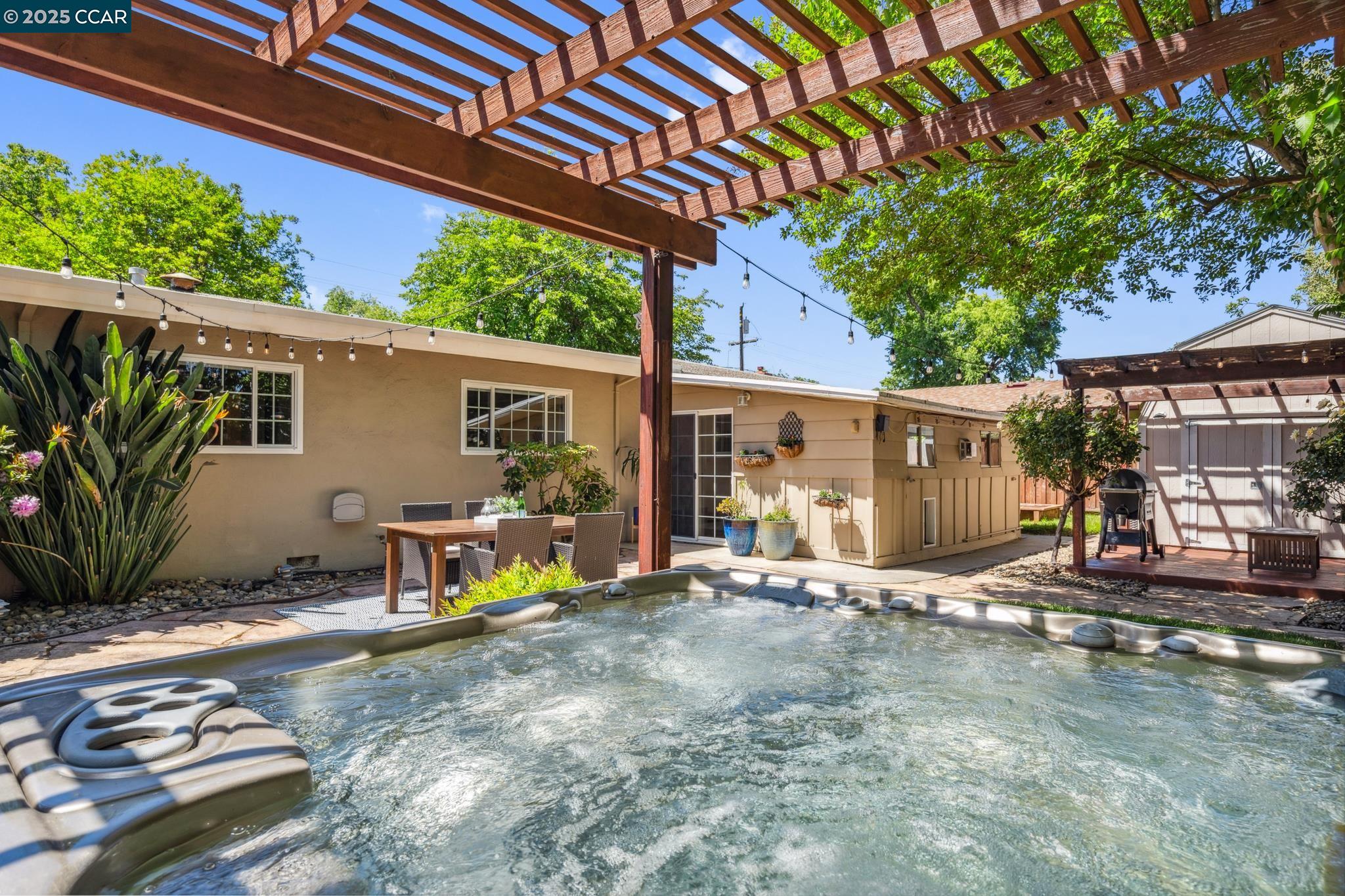 Detail Gallery Image 40 of 51 For 72 Kathryn Dr, Pleasant Hill,  CA 94523 - 3 Beds | 1 Baths