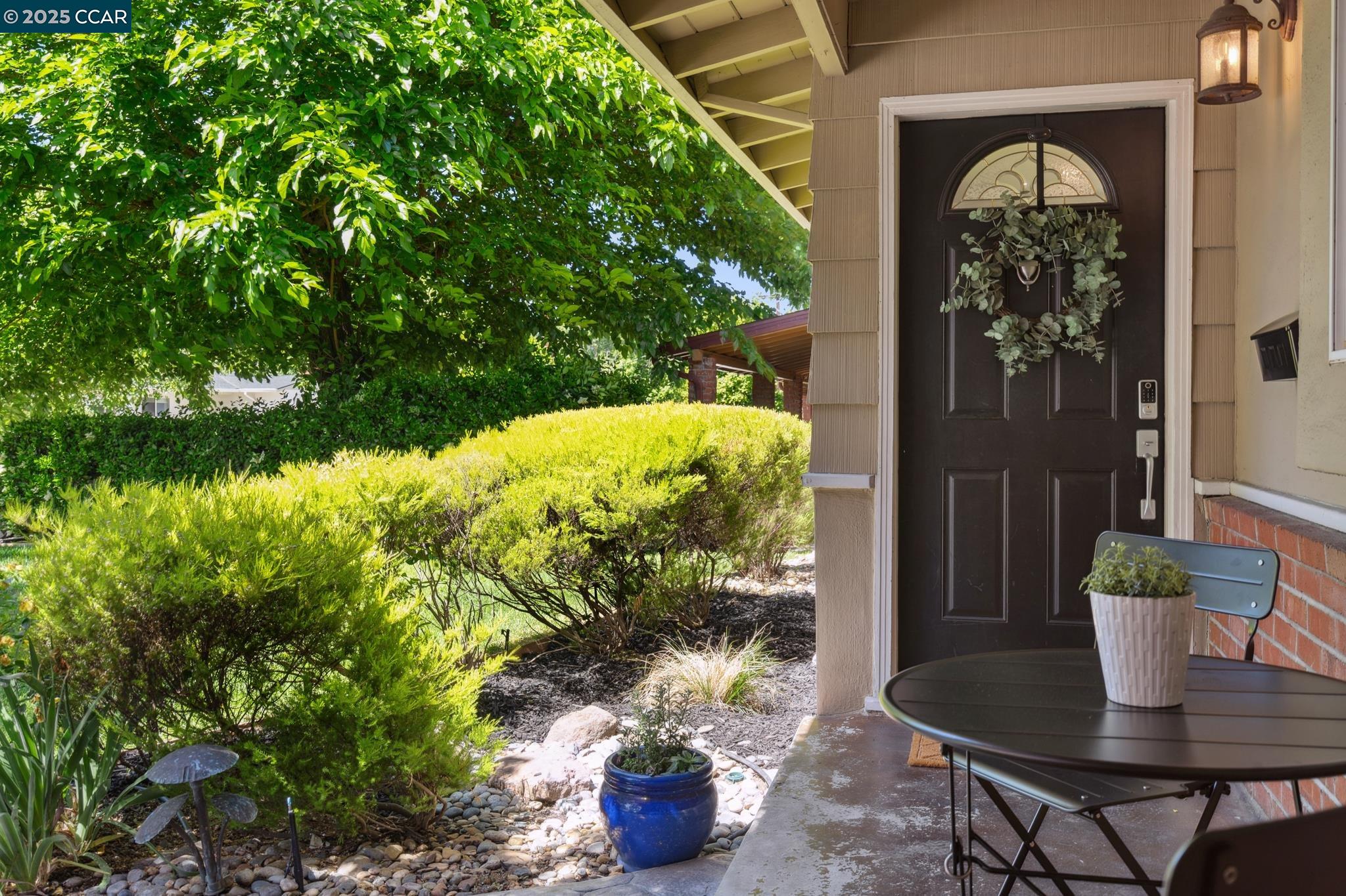 Detail Gallery Image 6 of 51 For 72 Kathryn Dr, Pleasant Hill,  CA 94523 - 3 Beds | 1 Baths