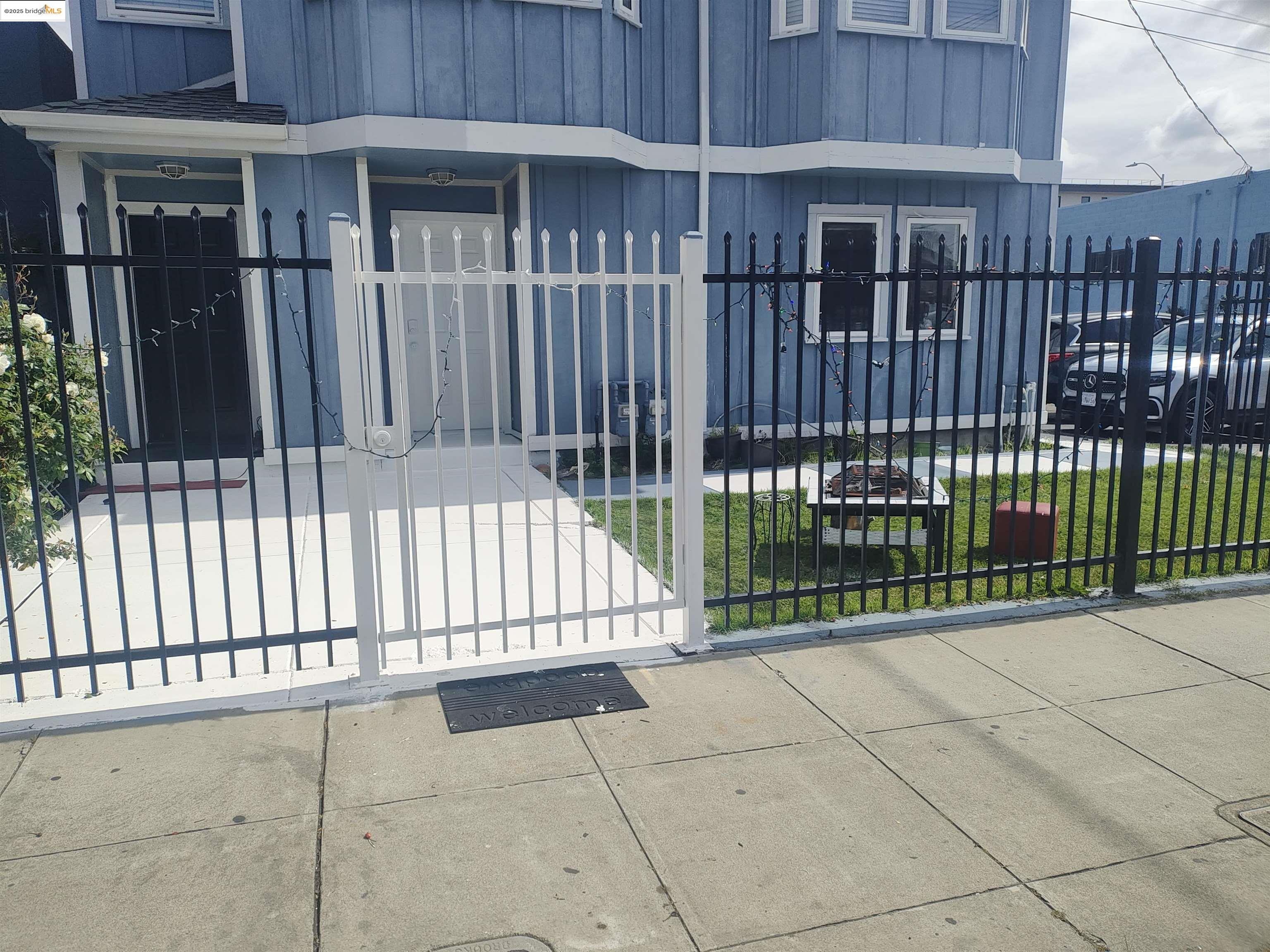 Detail Gallery Image 1 of 11 For 3532 San Leandro St, Oakland,  CA 94601 - – Beds | – Baths