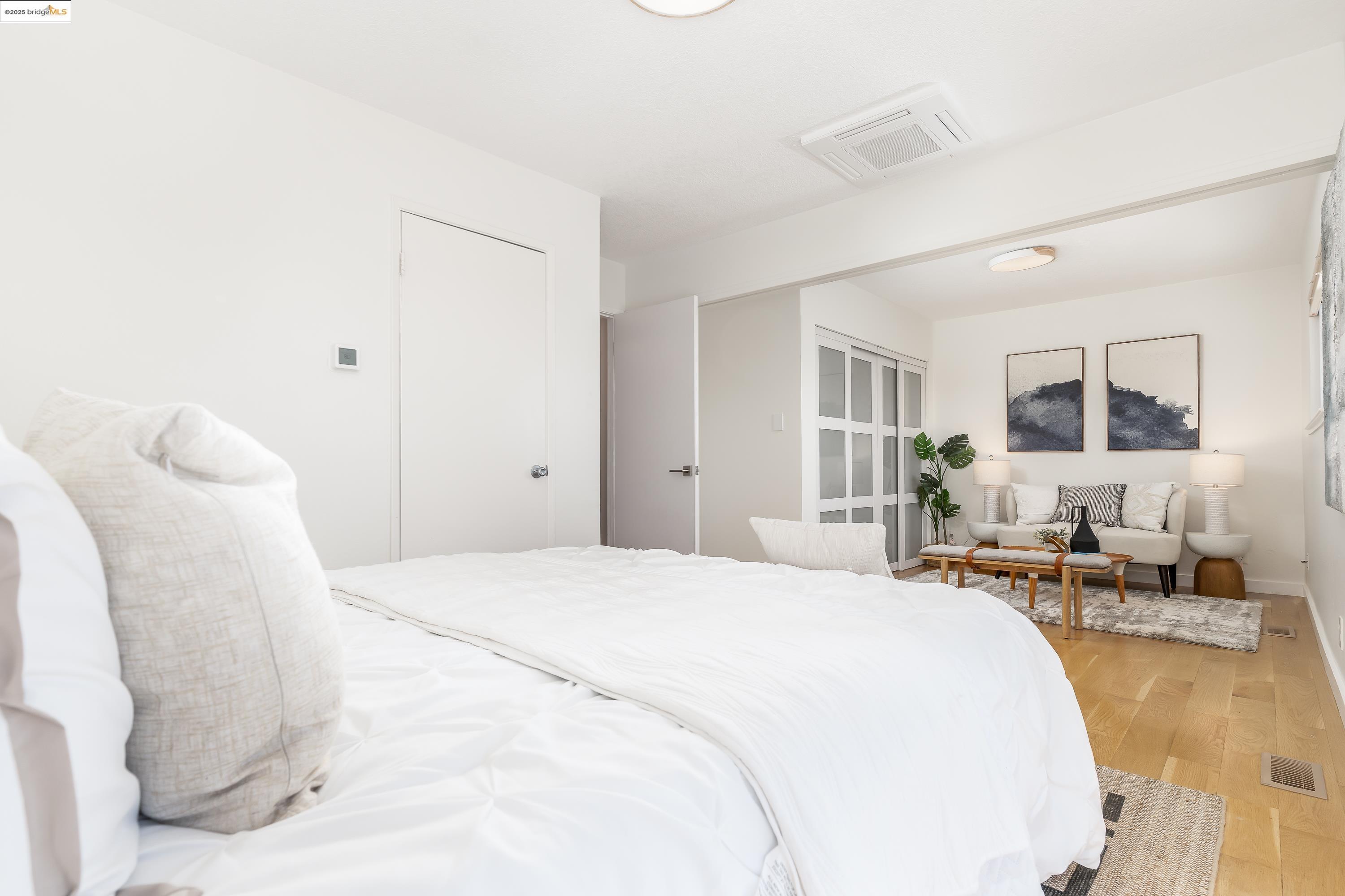 Detail Gallery Image 42 of 60 For 2086 Costa Ct, Pinole,  CA 94564 - 3 Beds | 2/1 Baths